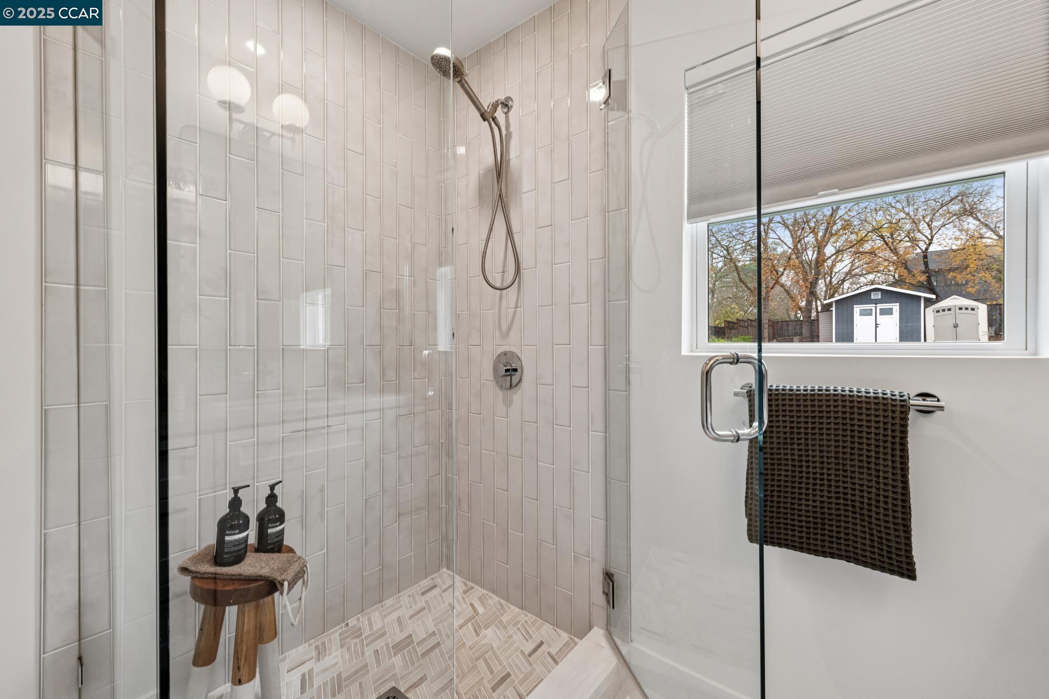 Detail Gallery Image 23 of 59 For 2216 Blackwood Dr, Walnut Creek,  CA 94596 - 3 Beds | 2/1 Baths