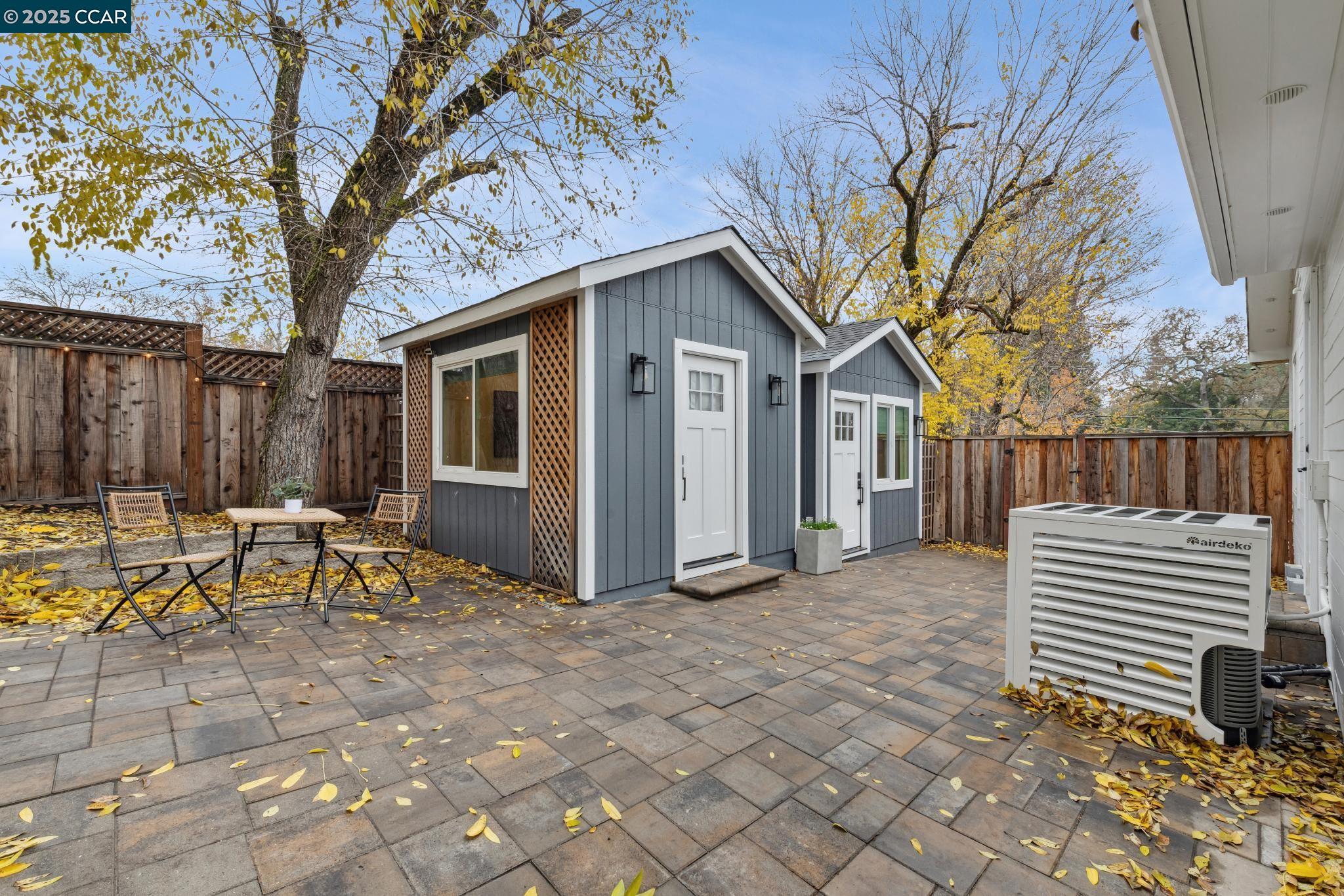 Detail Gallery Image 34 of 59 For 2216 Blackwood Dr, Walnut Creek,  CA 94596 - 3 Beds | 2/1 Baths