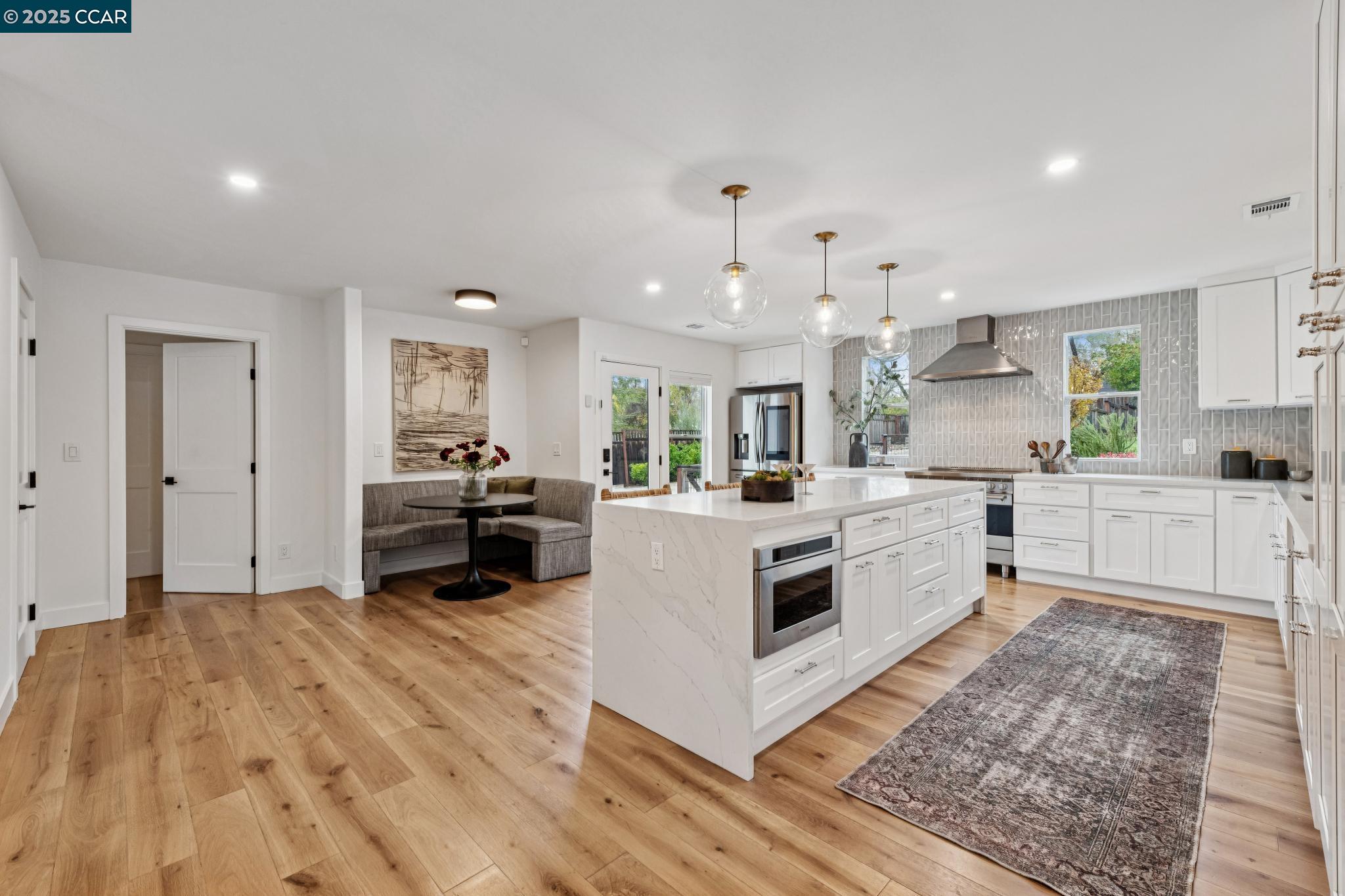 Detail Gallery Image 6 of 59 For 2216 Blackwood Dr, Walnut Creek,  CA 94596 - 3 Beds | 2/1 Baths