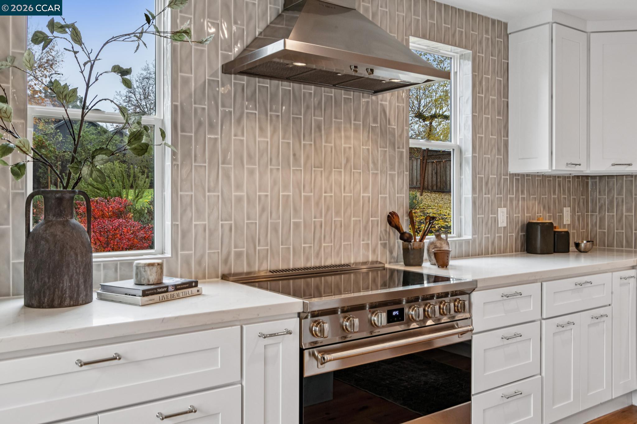 Detail Gallery Image 9 of 59 For 2216 Blackwood Dr, Walnut Creek,  CA 94596 - 3 Beds | 2/1 Baths