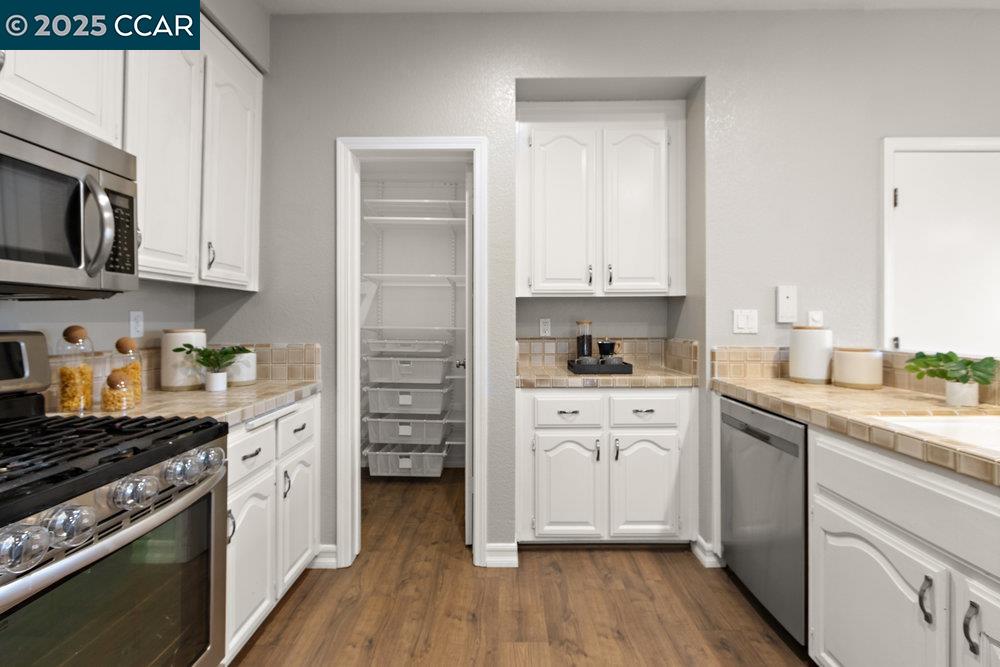 Detail Gallery Image 16 of 42 For 35 Jalalon Pl, Clayton,  CA 94517 - 3 Beds | 2/1 Baths