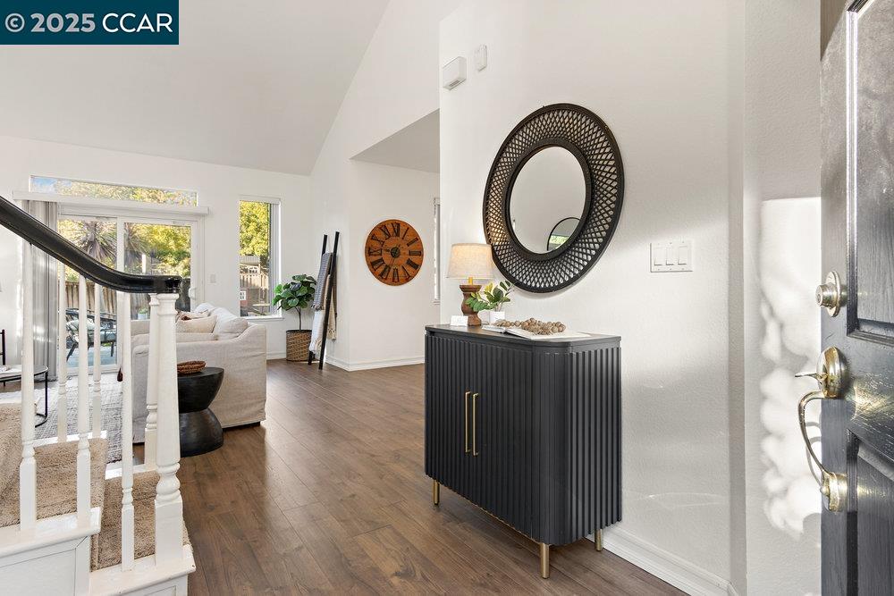 Detail Gallery Image 4 of 42 For 35 Jalalon Pl, Clayton,  CA 94517 - 3 Beds | 2/1 Baths