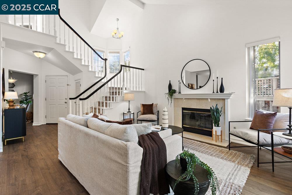 Detail Gallery Image 5 of 42 For 35 Jalalon Pl, Clayton,  CA 94517 - 3 Beds | 2/1 Baths