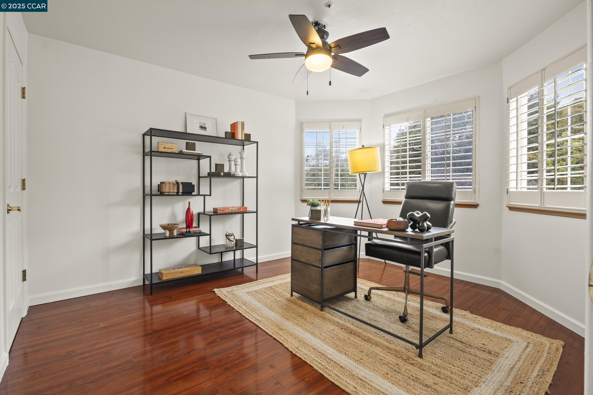 Detail Gallery Image 17 of 39 For 419 Clark Drive, Vallejo,  CA 94534 - 5 Beds | 3 Baths