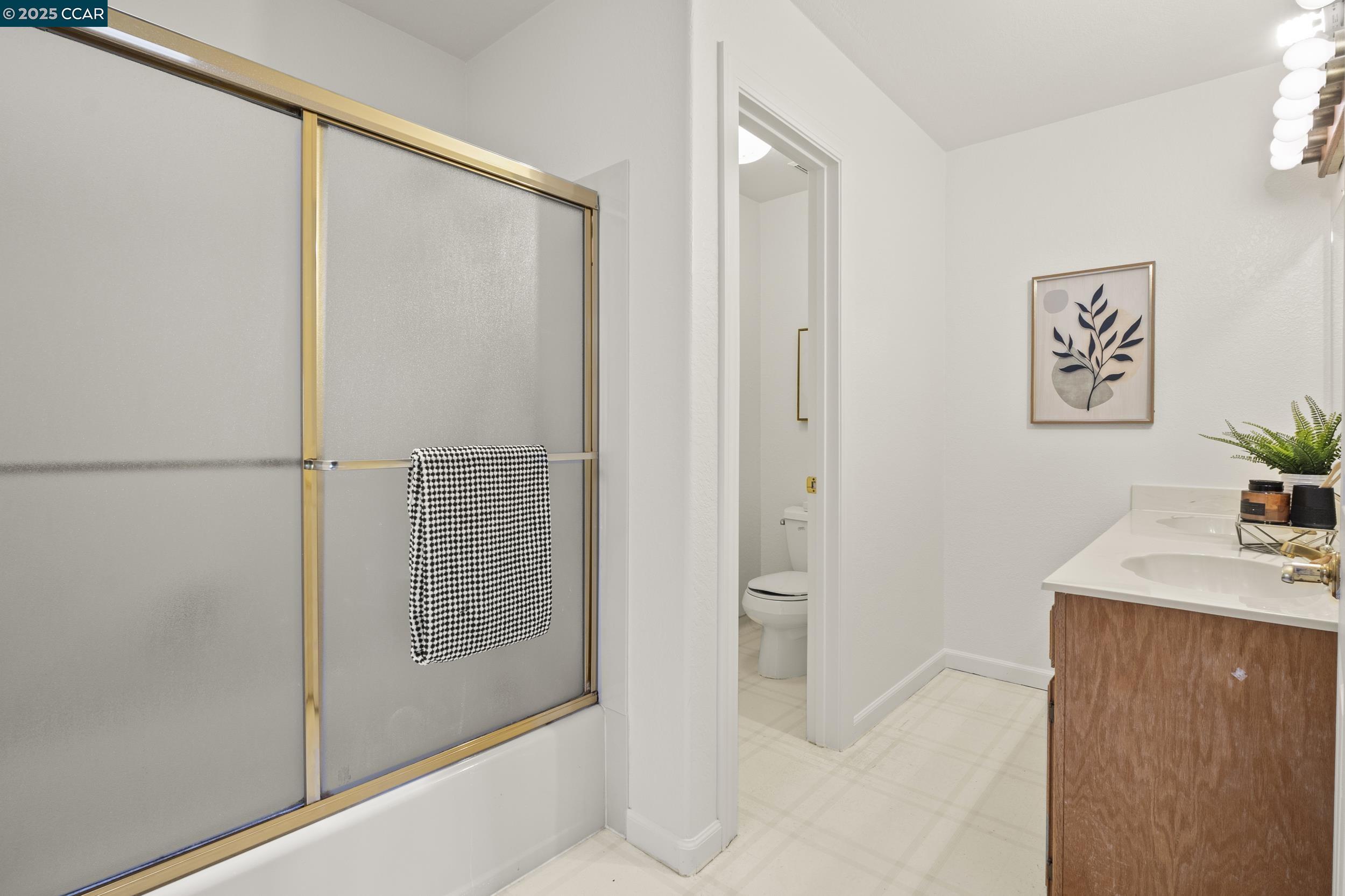 Detail Gallery Image 30 of 39 For 419 Clark Drive, Vallejo,  CA 94534 - 5 Beds | 3 Baths