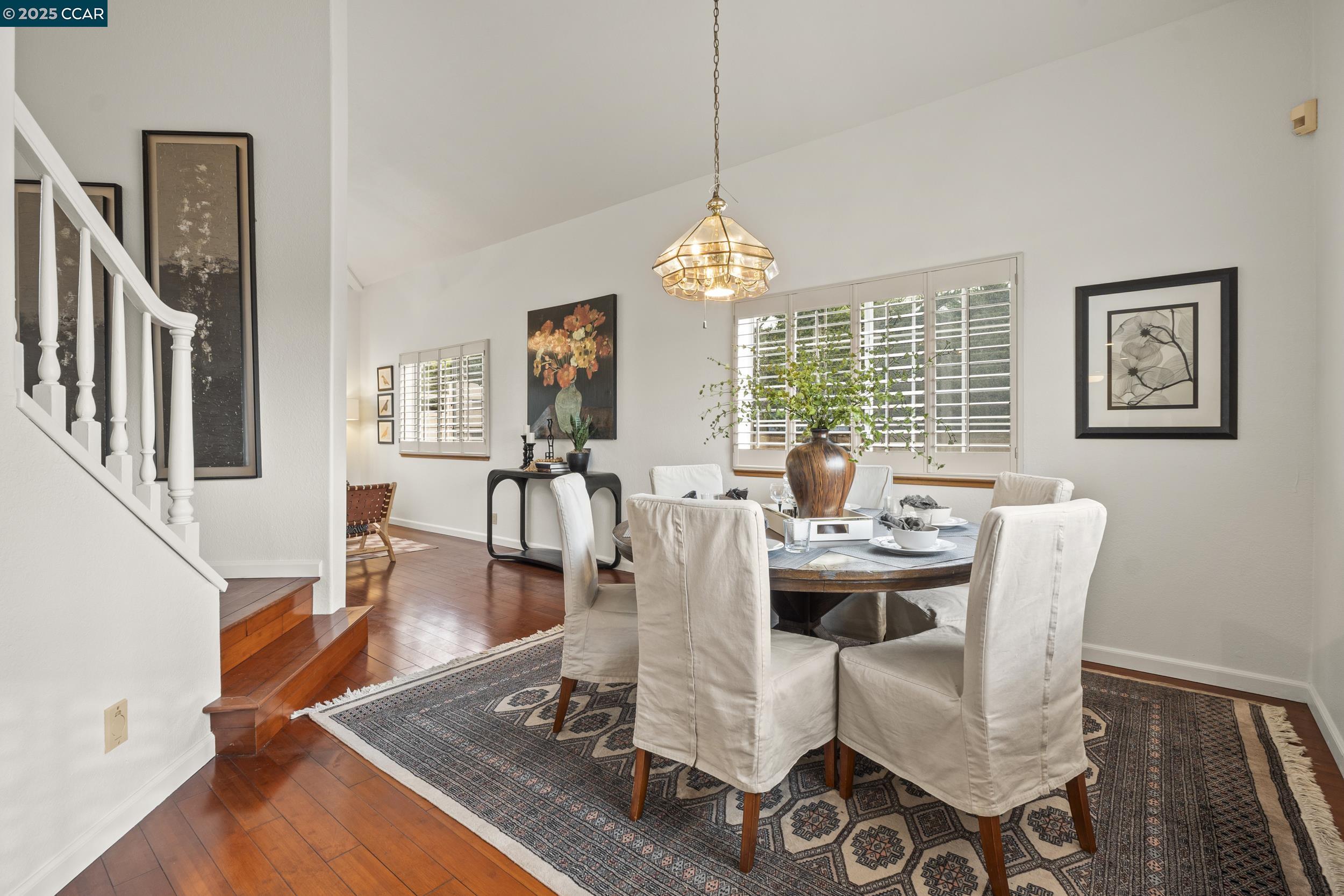 Detail Gallery Image 8 of 39 For 419 Clark Drive, Vallejo,  CA 94534 - 5 Beds | 3 Baths