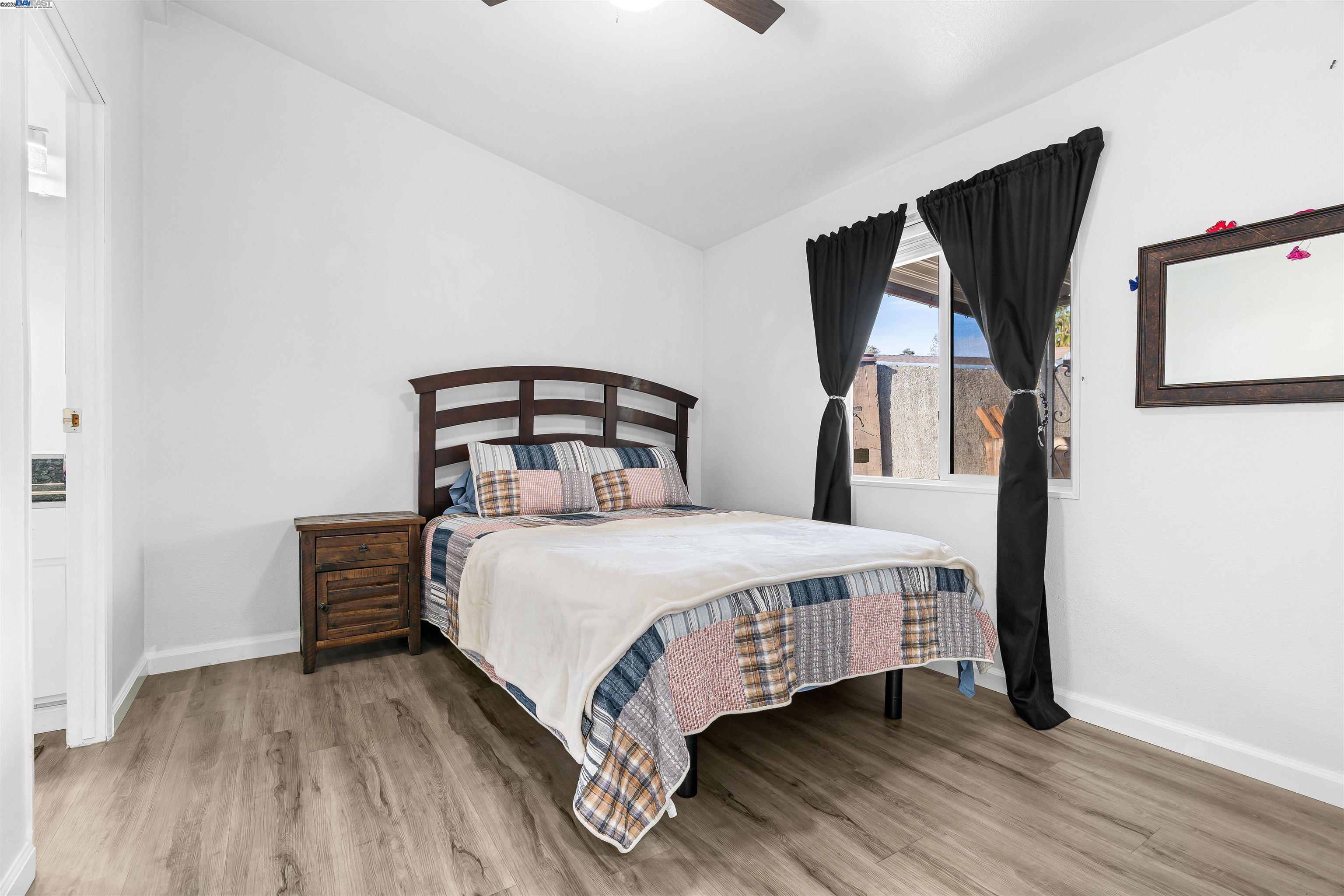 Detail Gallery Image 16 of 39 For 900 Golden Wheel Park Dr Spc 5,  San Jose,  CA 95112 - 3 Beds | 2 Baths