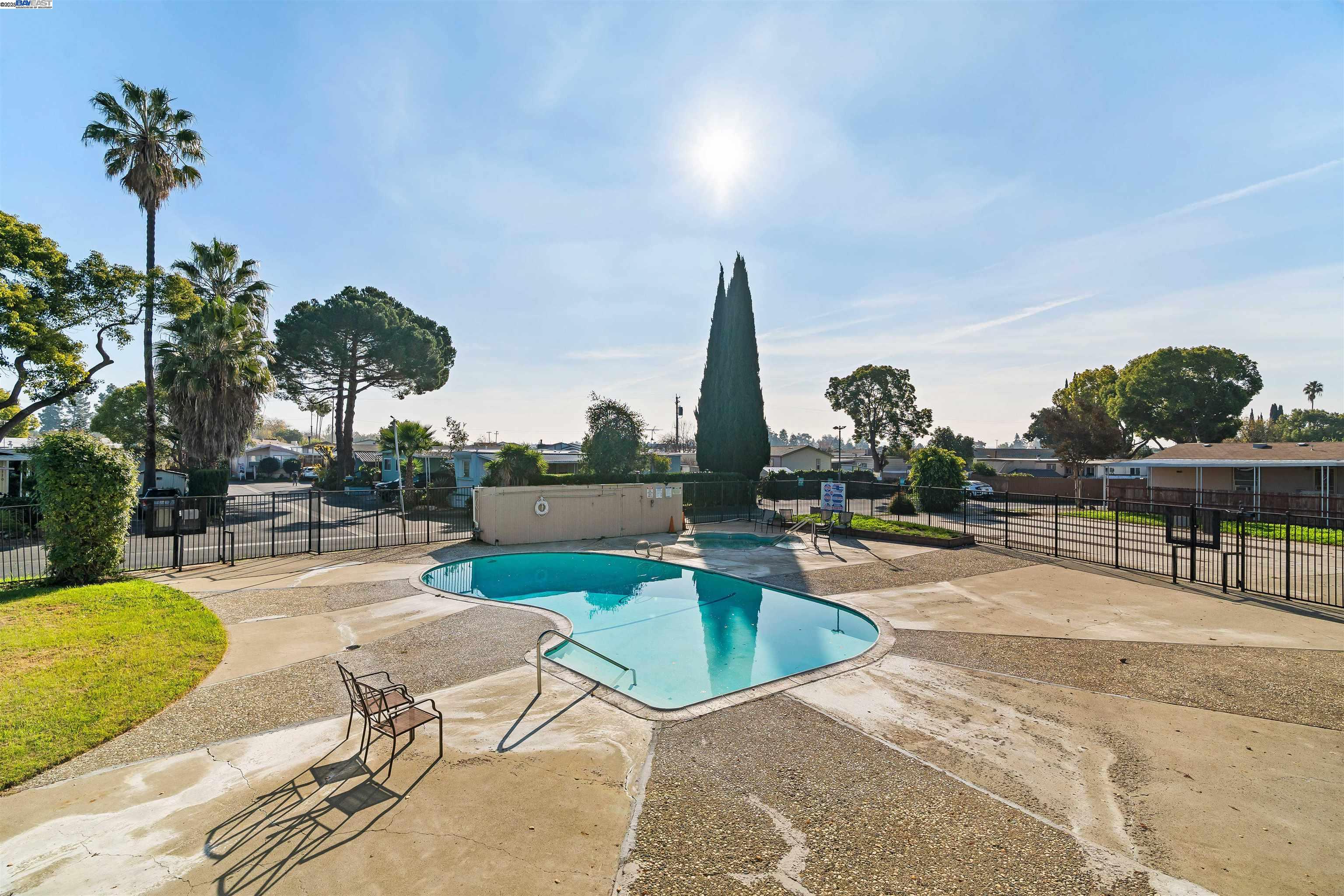 Detail Gallery Image 27 of 39 For 900 Golden Wheel Park Dr Spc 5,  San Jose,  CA 95112 - 3 Beds | 2 Baths