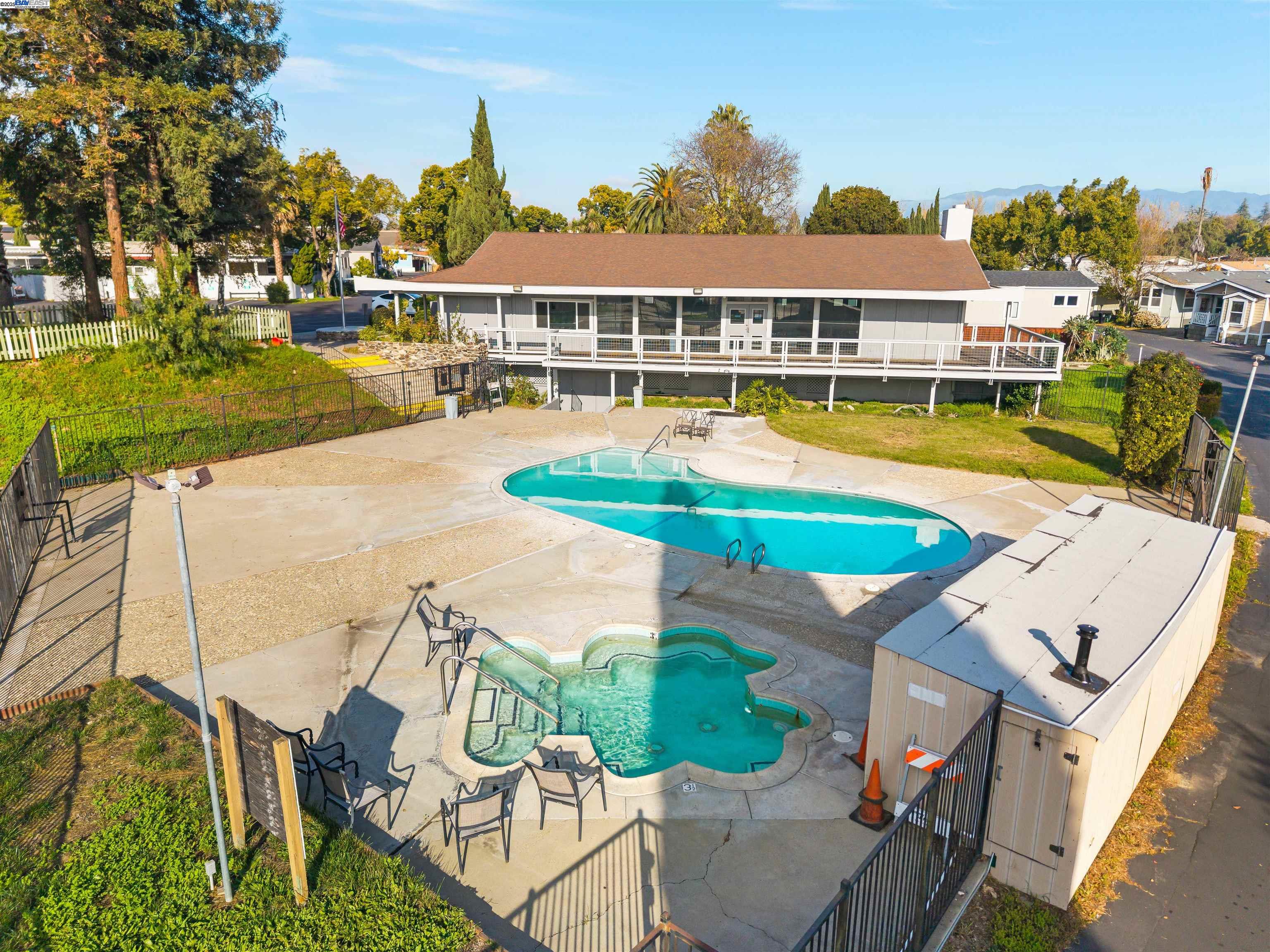 Detail Gallery Image 30 of 39 For 900 Golden Wheel Park Dr Spc 5,  San Jose,  CA 95112 - 3 Beds | 2 Baths