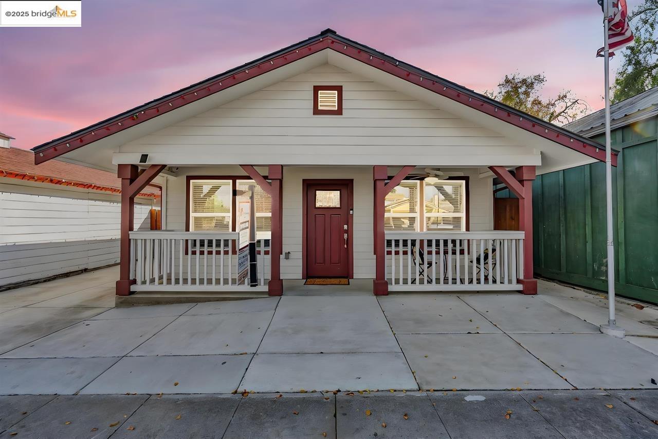 Detail Gallery Image 2 of 42 For 507 Maple Street, Livermore,  CA 94550 - 1 Beds | 1 Baths