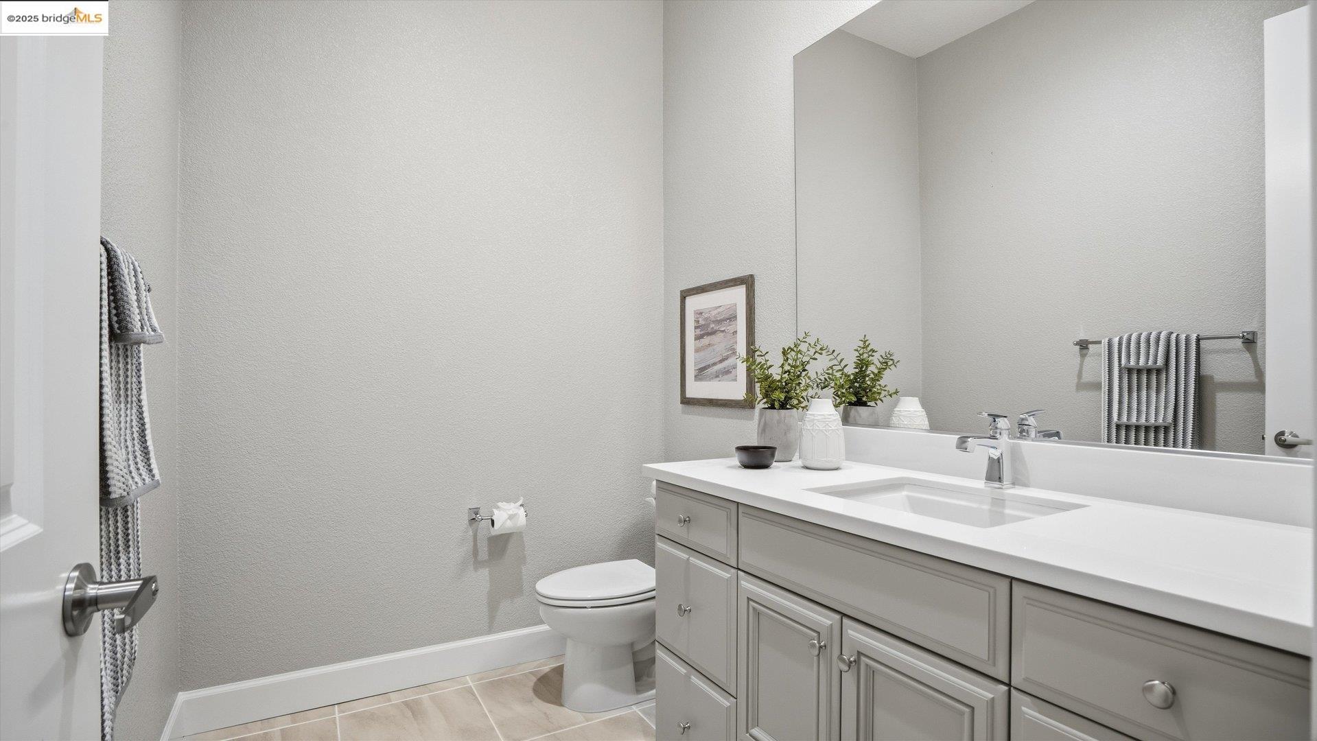 Detail Gallery Image 25 of 43 For 9487 Davenport Cir, Discovery Bay,  CA 94505 - 3 Beds | 2/1 Baths