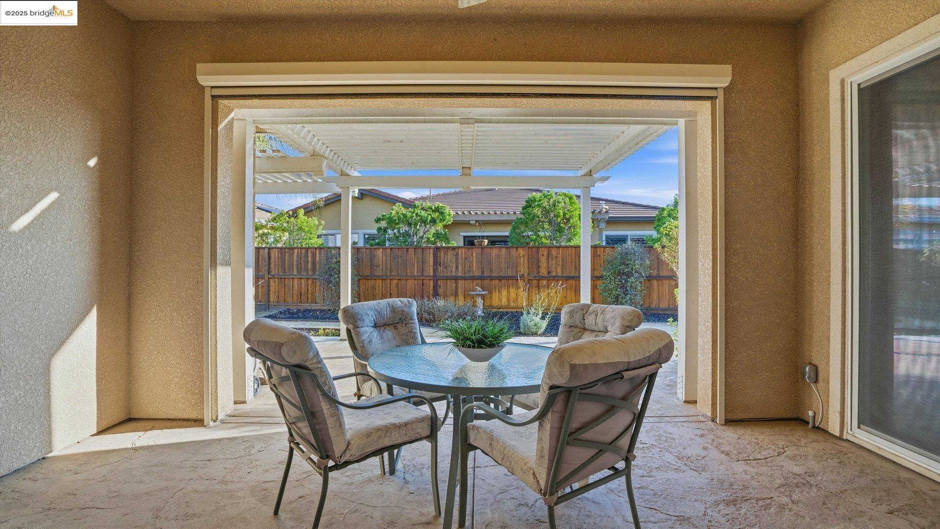 Detail Gallery Image 30 of 43 For 9487 Davenport Cir, Discovery Bay,  CA 94505 - 3 Beds | 2/1 Baths