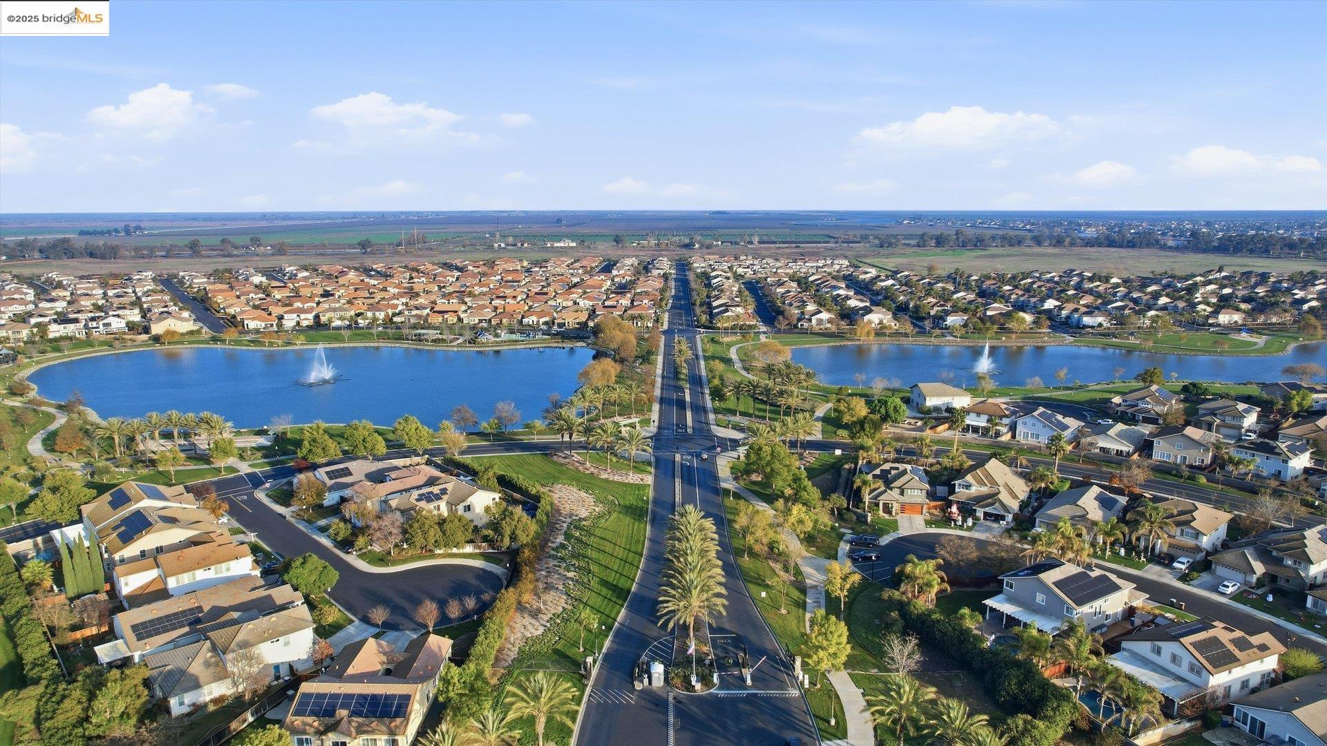 Detail Gallery Image 37 of 43 For 9487 Davenport Cir, Discovery Bay,  CA 94505 - 3 Beds | 2/1 Baths