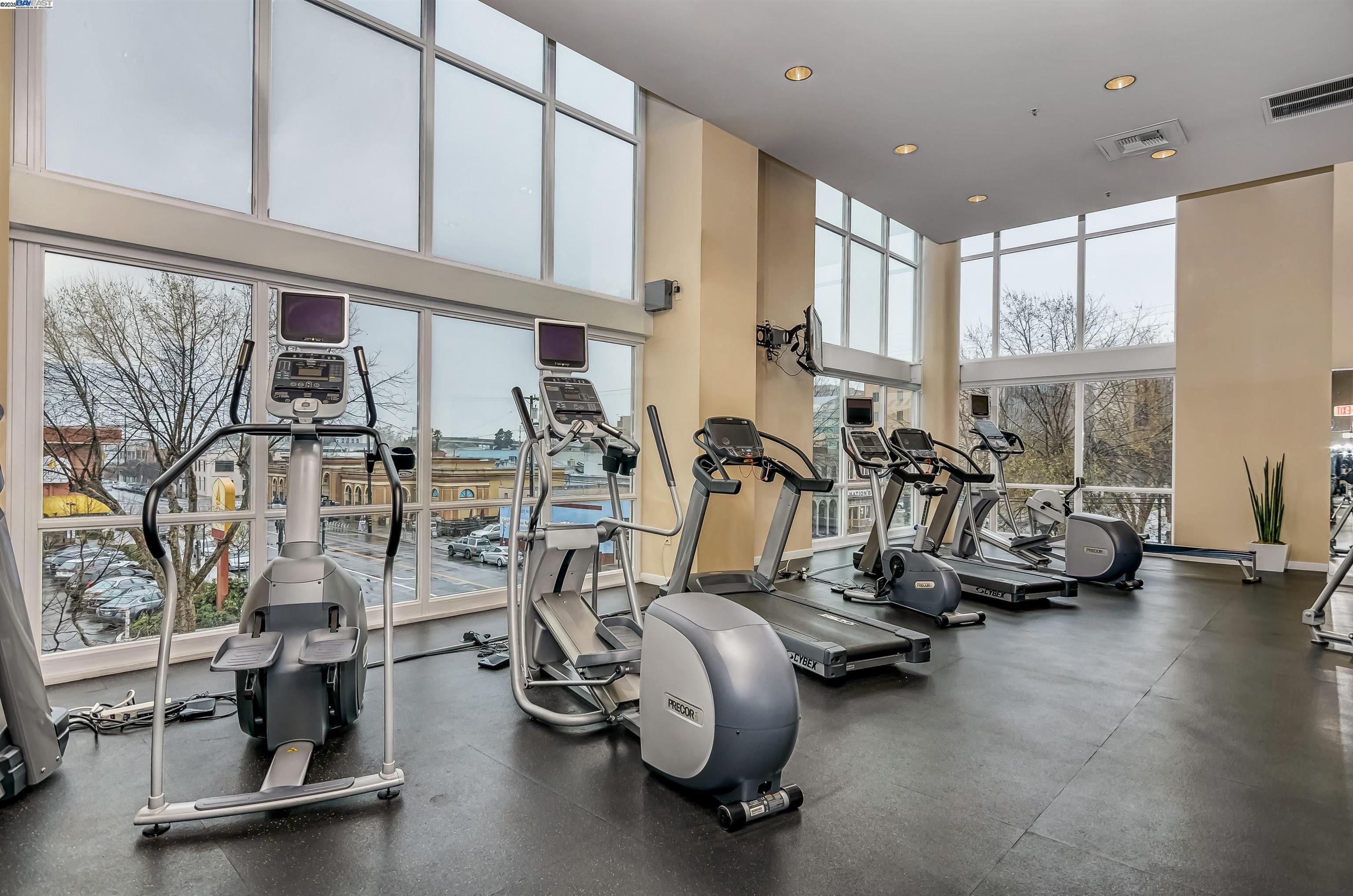 Photo #17: 41119530 Listing: Photo #17