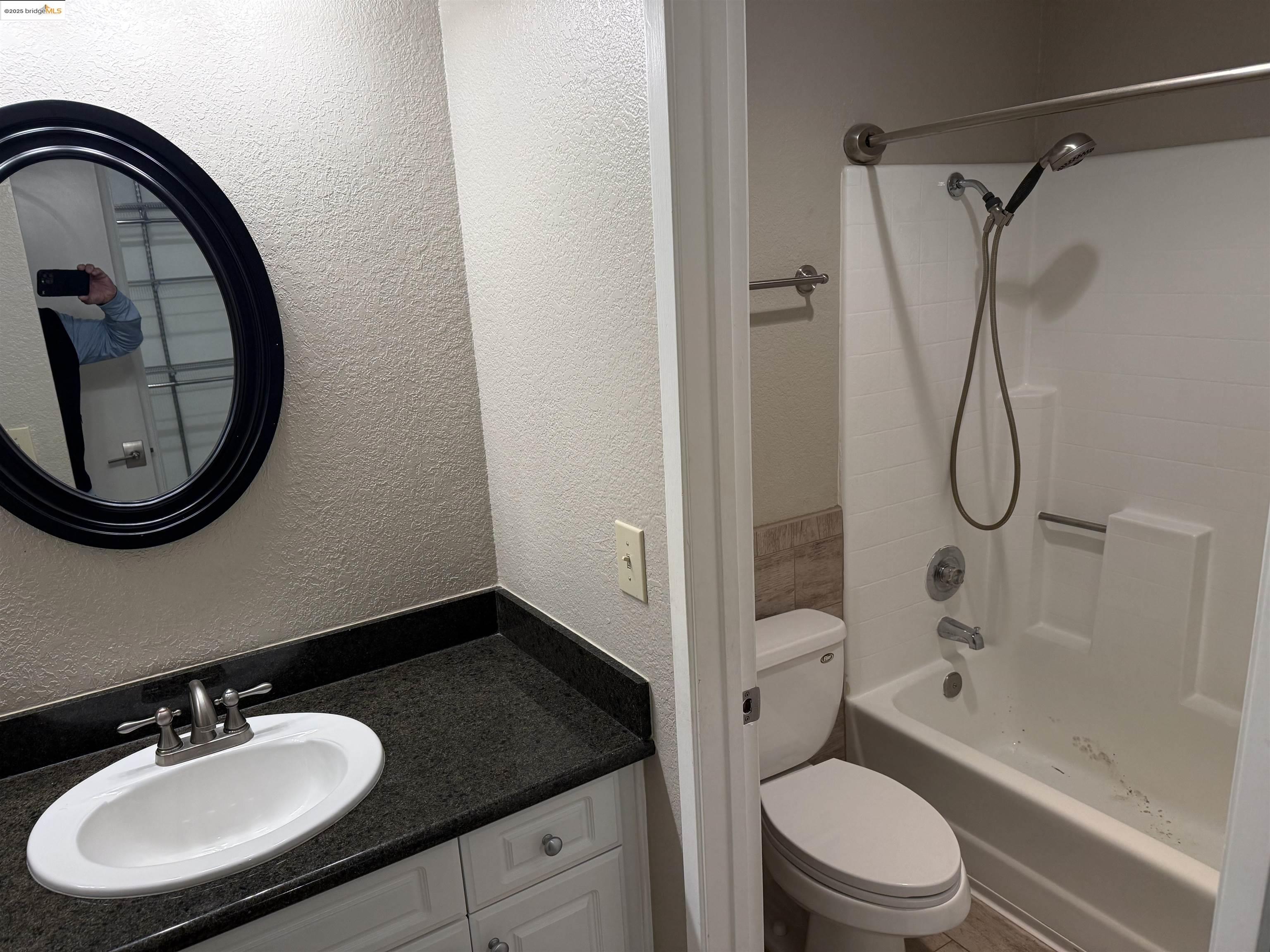 Detail Gallery Image 10 of 24 For 510 Canyon Oaks Drive #C,  Oakland,  CA 94505-9999 - 2 Beds | 2 Baths