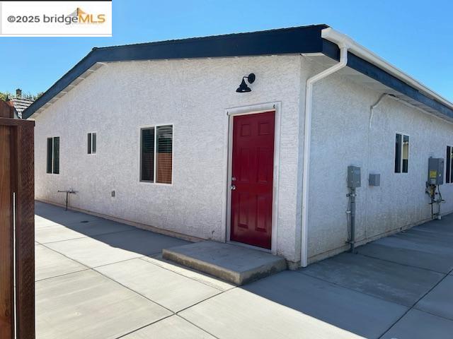 Detail Gallery Image 3 of 16 For 133 Greenmeadow Cir #A,  Pittsburg,  CA 94565 - 3 Beds | 2 Baths