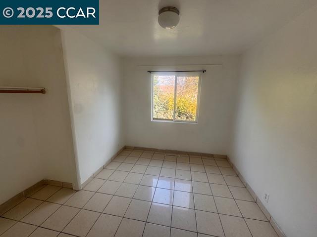 Detail Gallery Image 4 of 20 For 2849 Rheem Street, Richmond,  CA 94804 - 3 Beds | 2 Baths