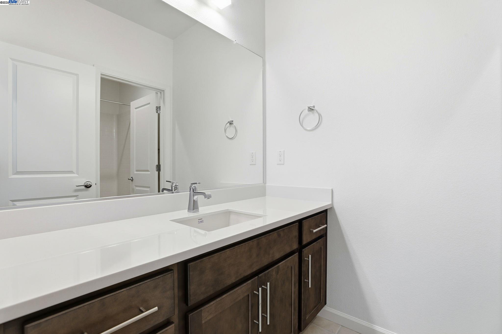 Photo #32: 41119540 Listing: Photo #32