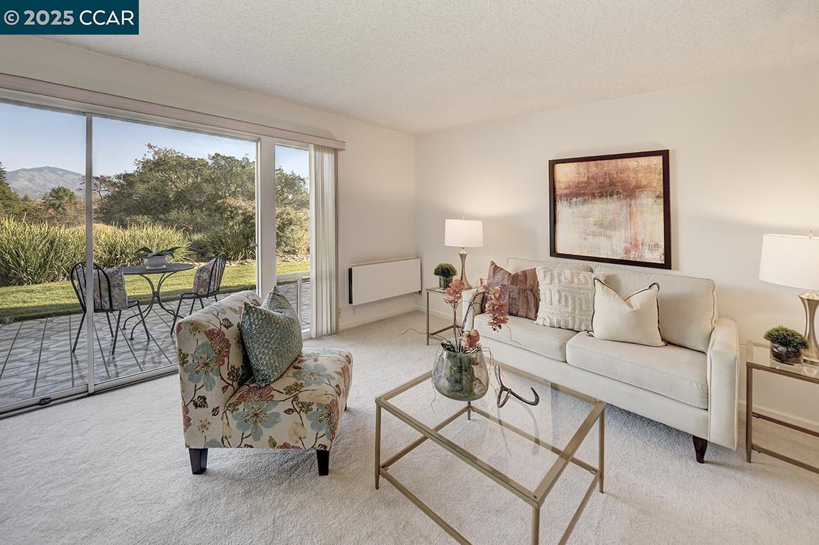 Photo #6: 41119541 Listing: Photo #6