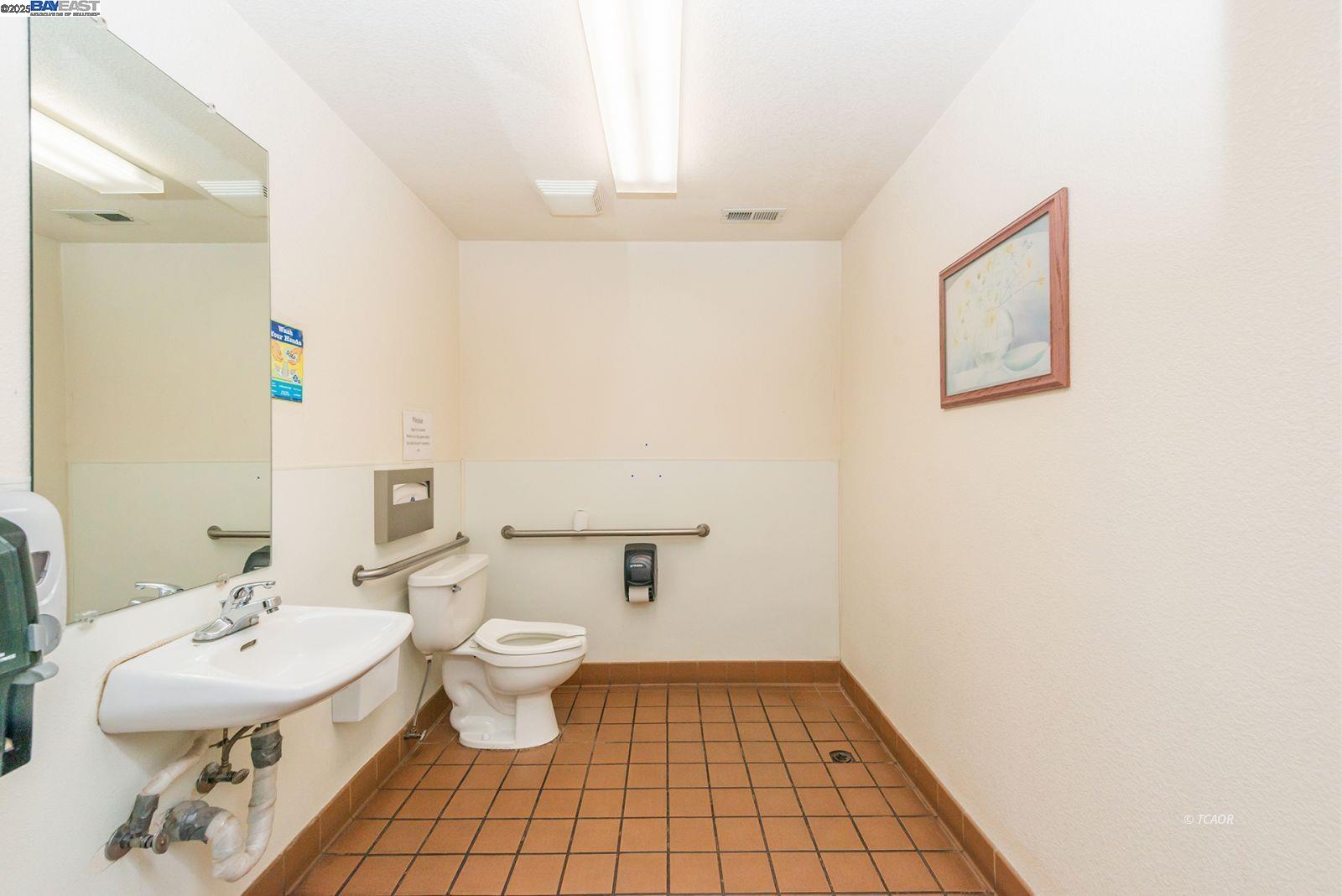 Detail Gallery Image 30 of 50 For , –,  CA 96093 - – Beds | – Baths