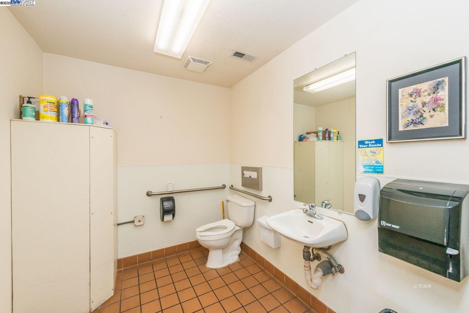 Detail Gallery Image 31 of 50 For , –,  CA 96093 - – Beds | – Baths