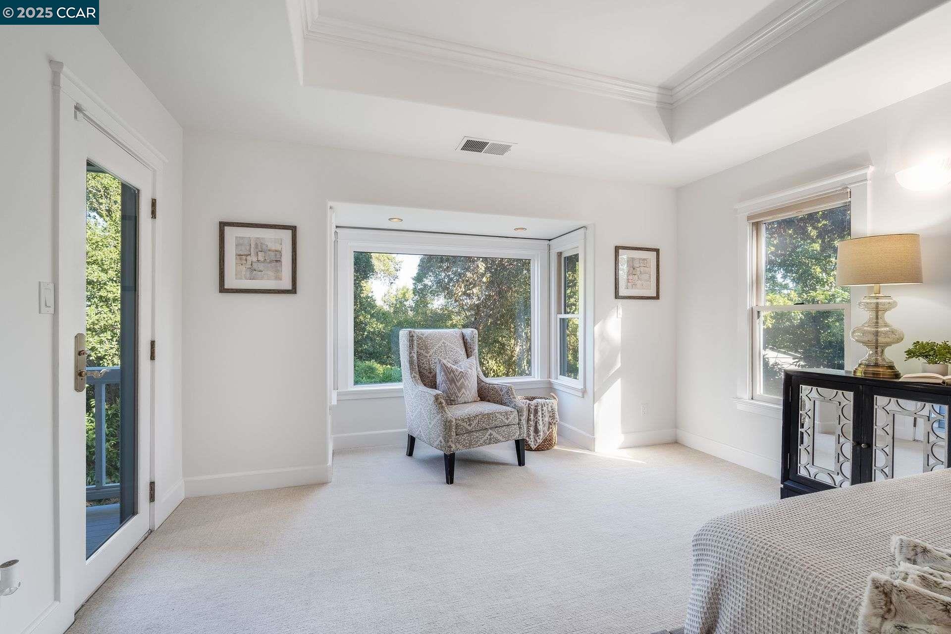 Detail Gallery Image 26 of 55 For 33 Altamount Drive, Orinda,  CA 94563 - 5 Beds | 3/1 Baths