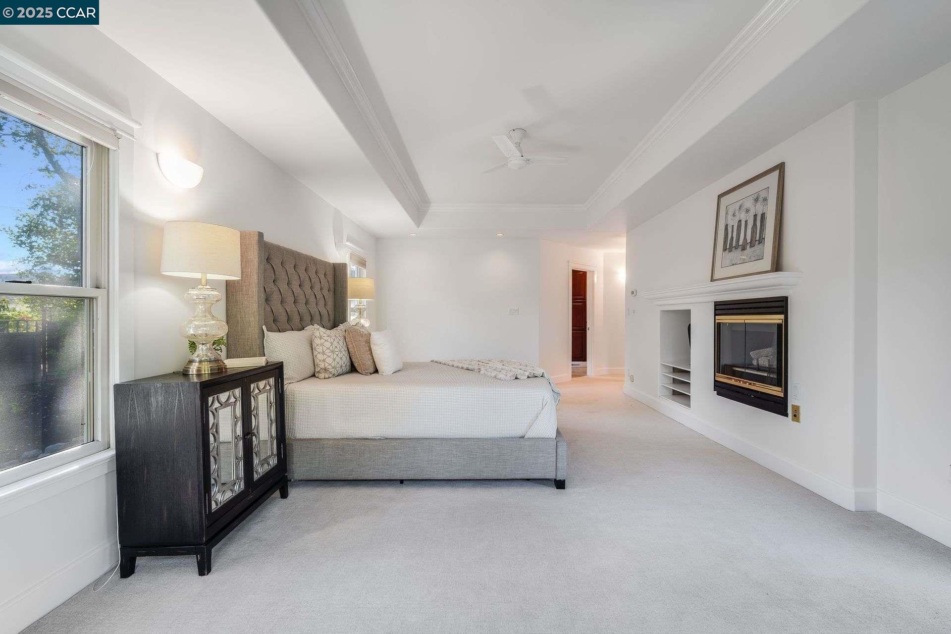 Detail Gallery Image 27 of 55 For 33 Altamount Drive, Orinda,  CA 94563 - 5 Beds | 3/1 Baths