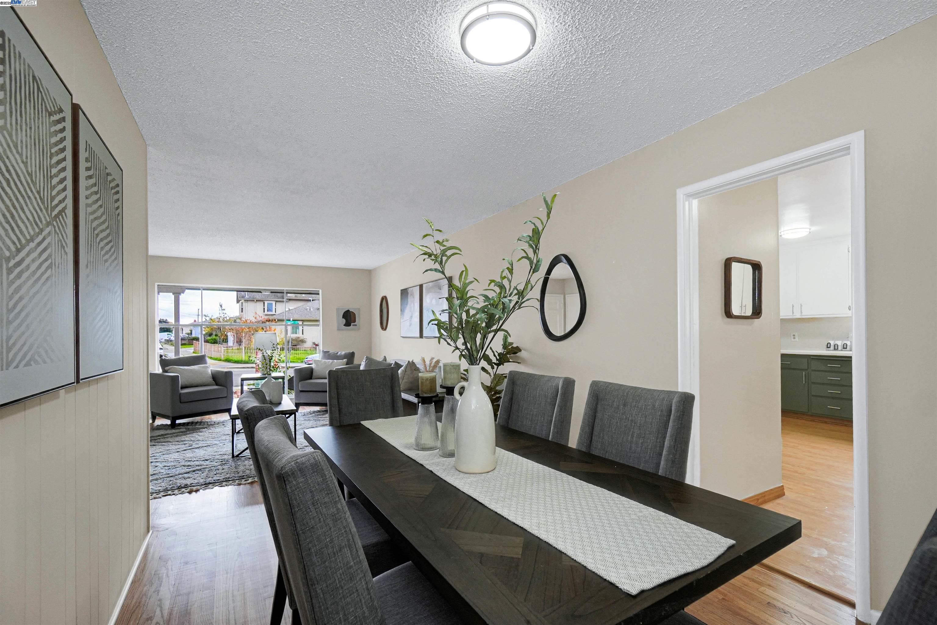 Detail Gallery Image 15 of 54 For 905 Longwood Ave, Hayward,  CA 94541 - 3 Beds | 2 Baths