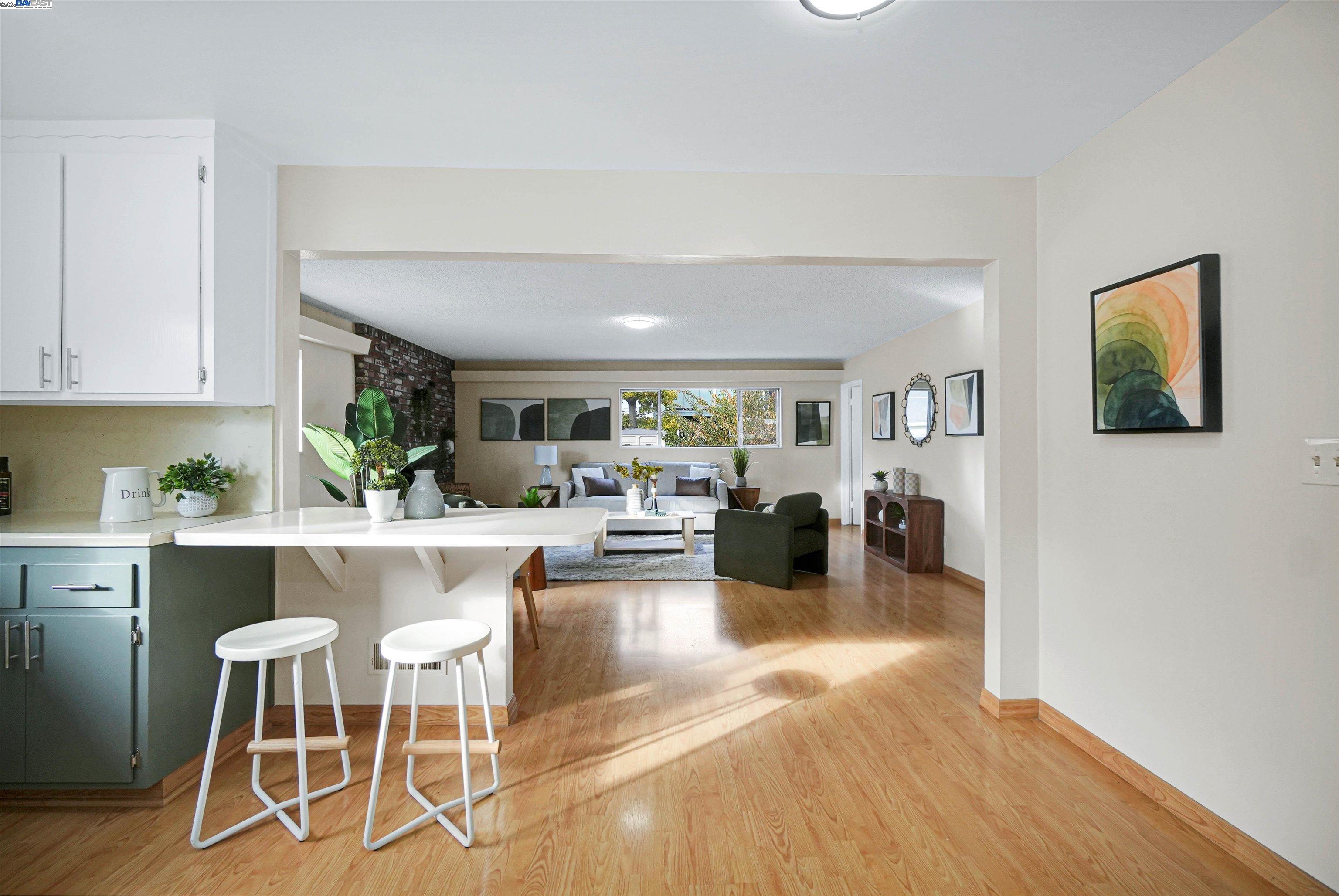 Detail Gallery Image 23 of 54 For 905 Longwood Ave, Hayward,  CA 94541 - 3 Beds | 2 Baths