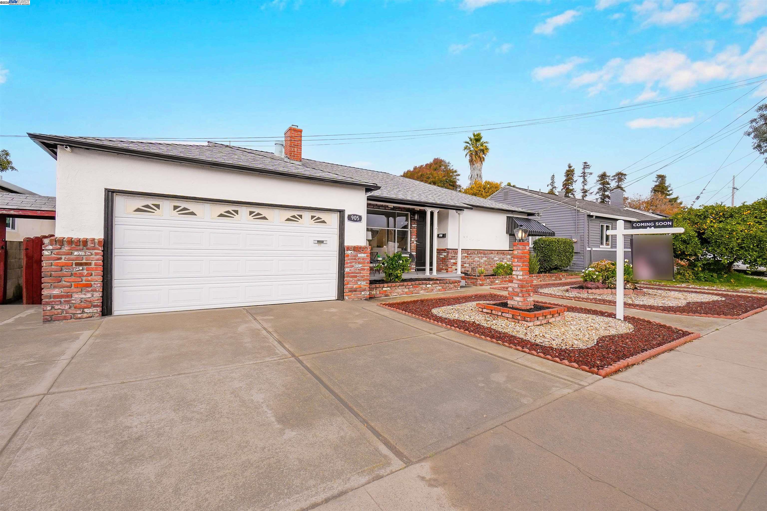 Detail Gallery Image 4 of 54 For 905 Longwood Ave, Hayward,  CA 94541 - 3 Beds | 2 Baths