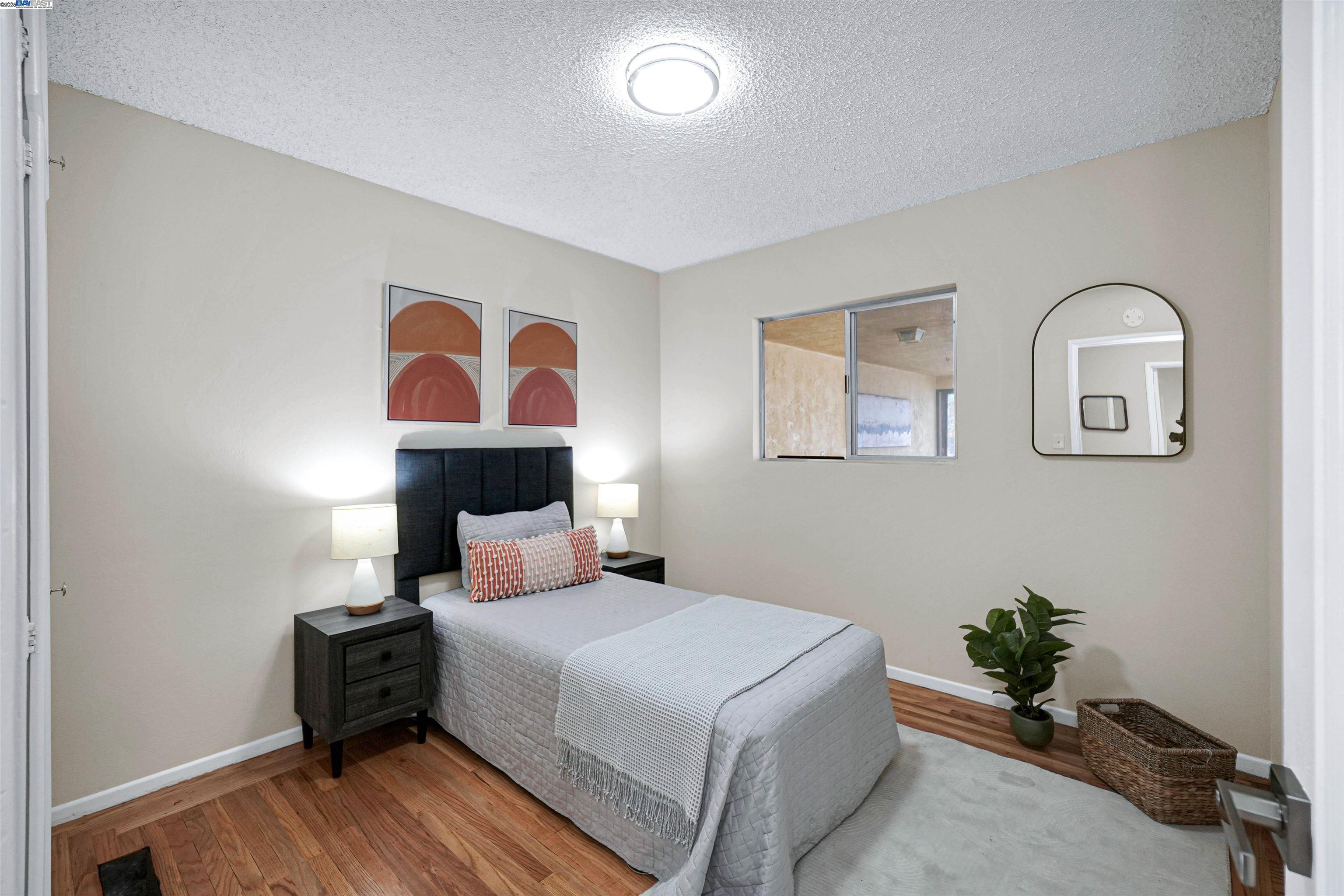 Detail Gallery Image 37 of 54 For 905 Longwood Ave, Hayward,  CA 94541 - 3 Beds | 2 Baths