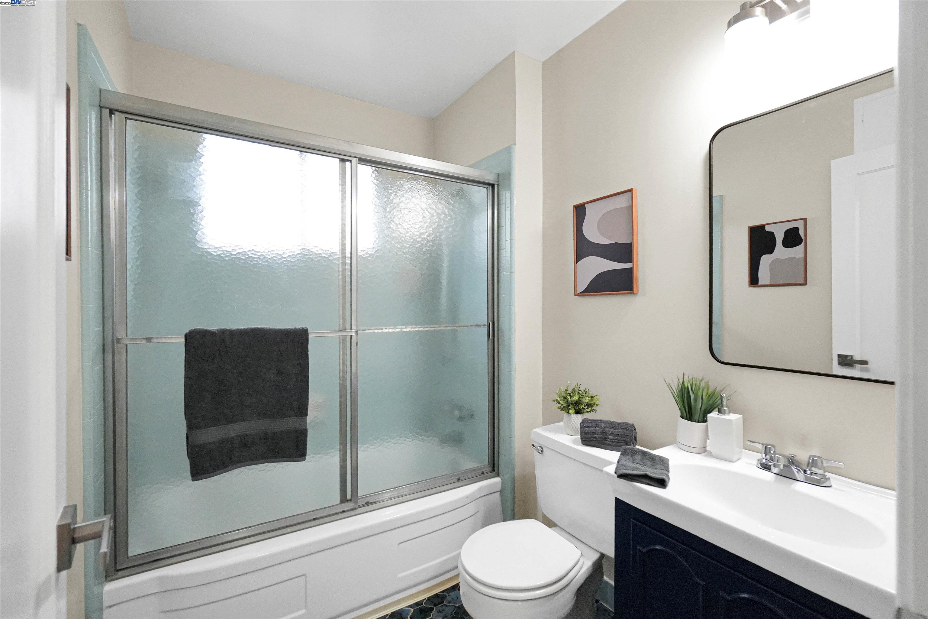 Detail Gallery Image 40 of 54 For 905 Longwood Ave, Hayward,  CA 94541 - 3 Beds | 2 Baths