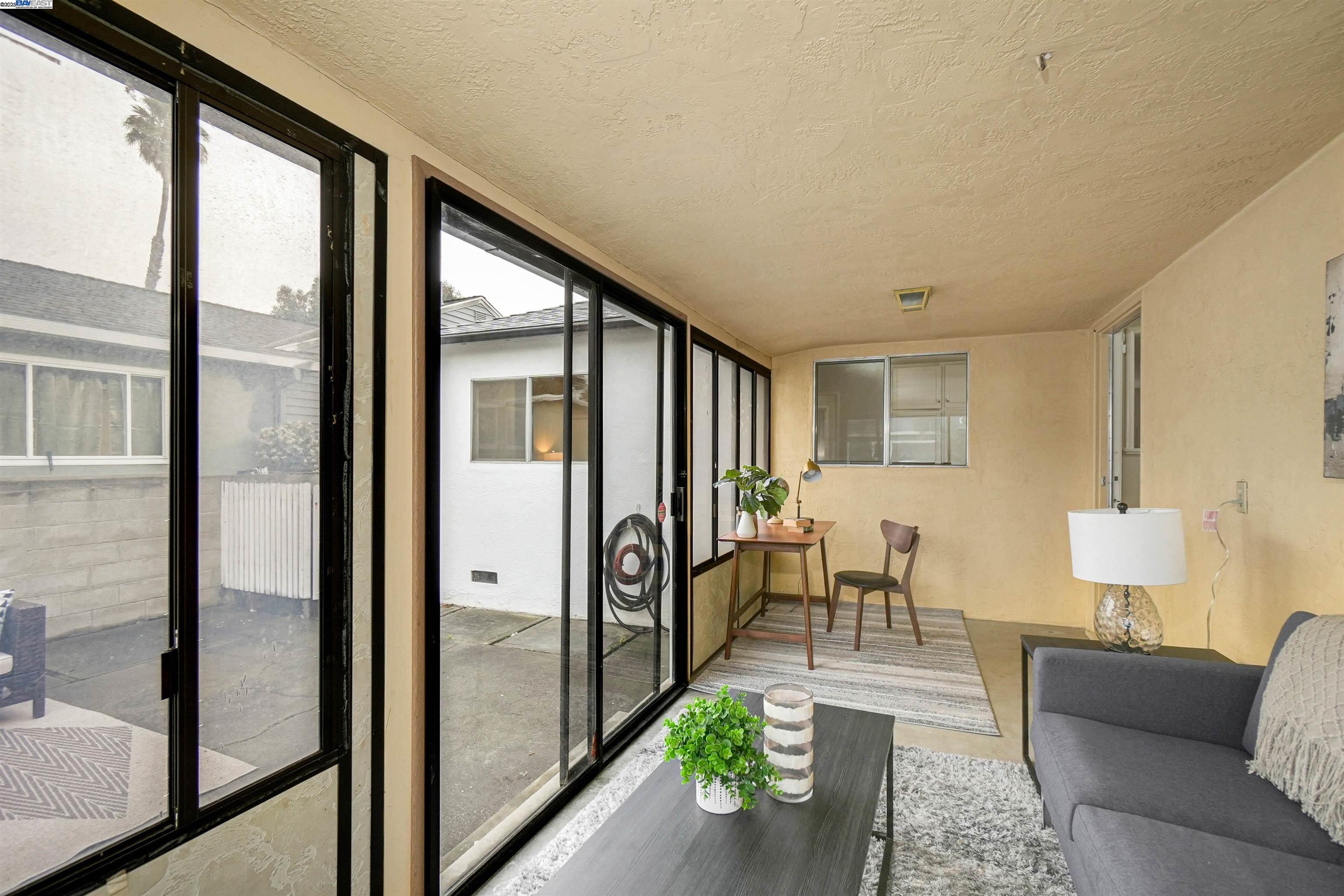 Detail Gallery Image 43 of 54 For 905 Longwood Ave, Hayward,  CA 94541 - 3 Beds | 2 Baths