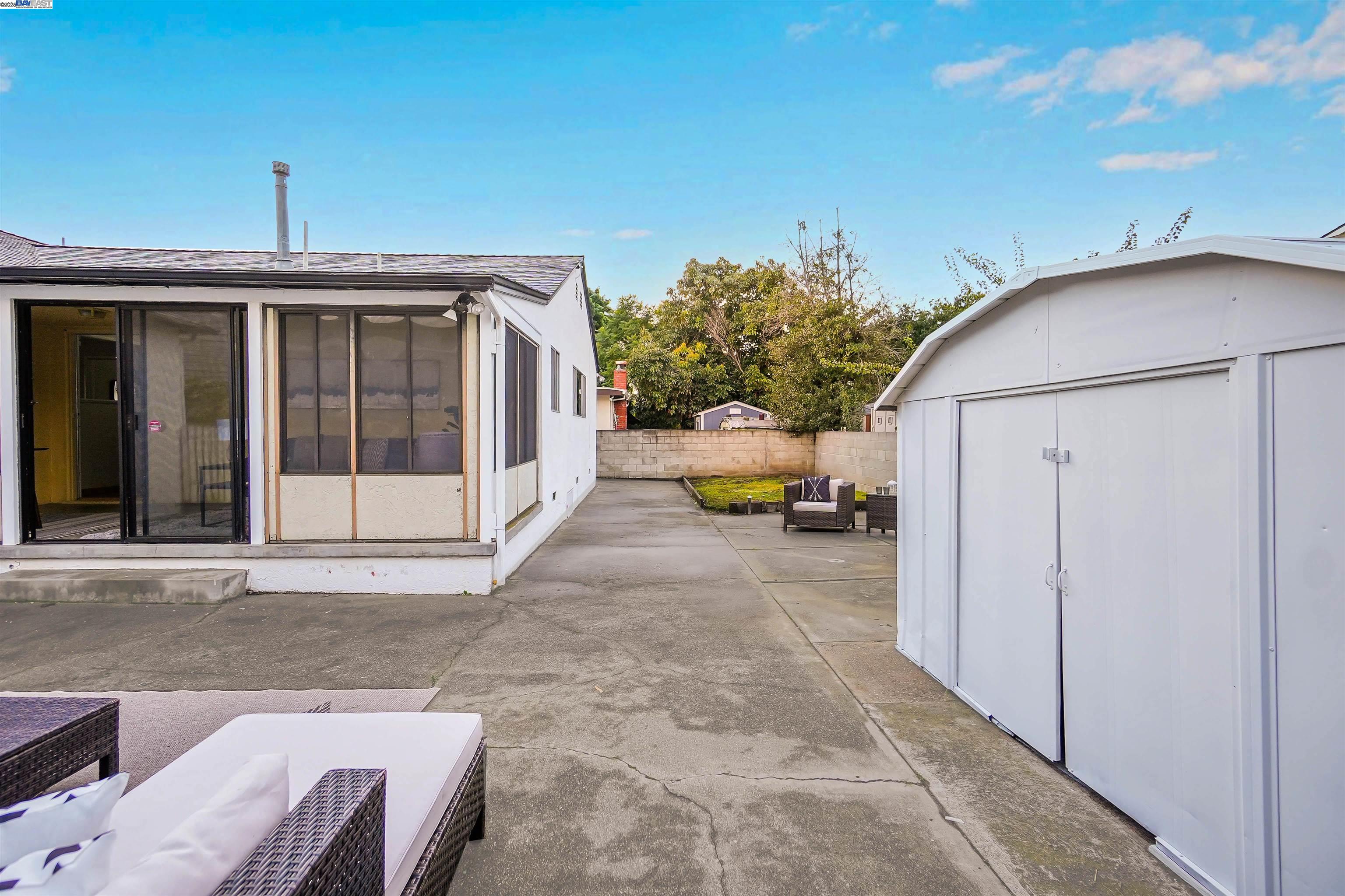 Detail Gallery Image 47 of 54 For 905 Longwood Ave, Hayward,  CA 94541 - 3 Beds | 2 Baths