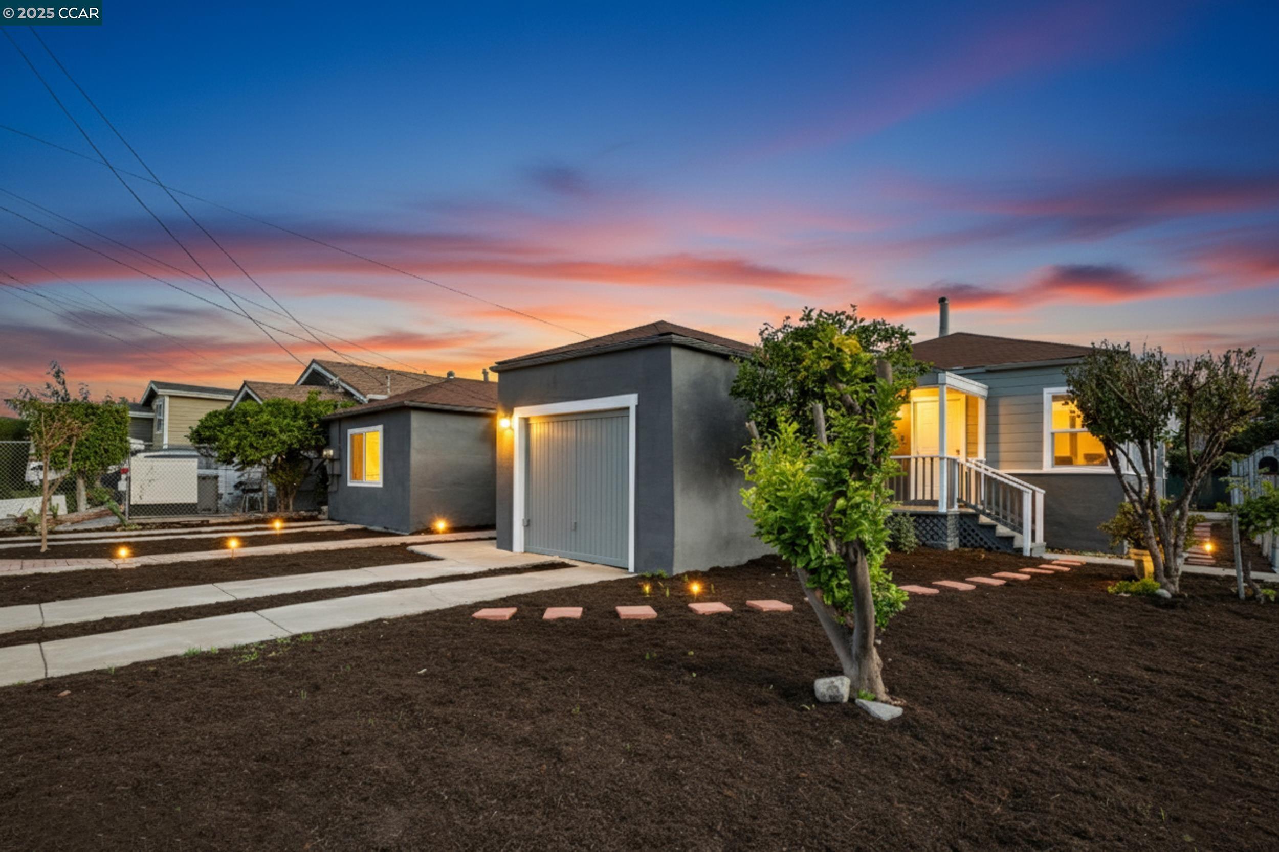 Front Image Thumbnail for CC41119551