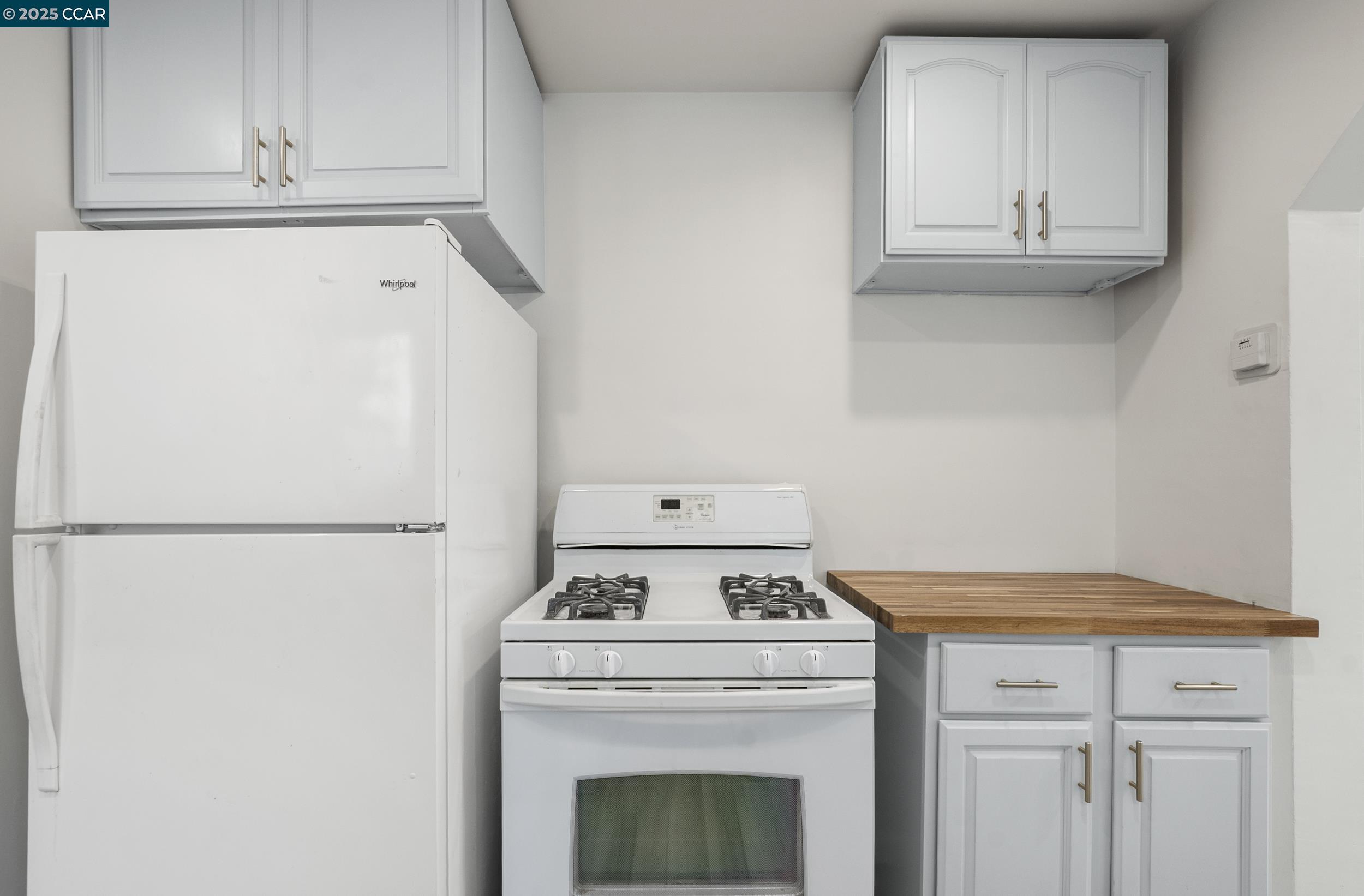 Detail Gallery Image 12 of 46 For 9028 a St, Oakland,  CA 94603 - 4 Beds | 3 Baths