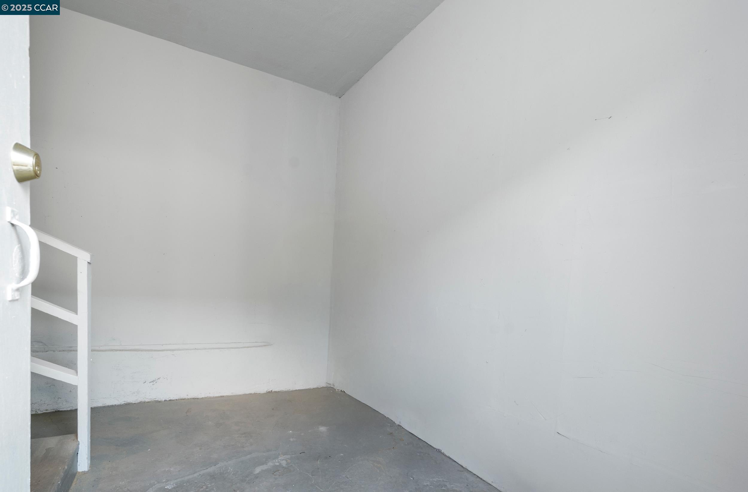 Detail Gallery Image 43 of 46 For 9028 a St, Oakland,  CA 94603 - 4 Beds | 3 Baths