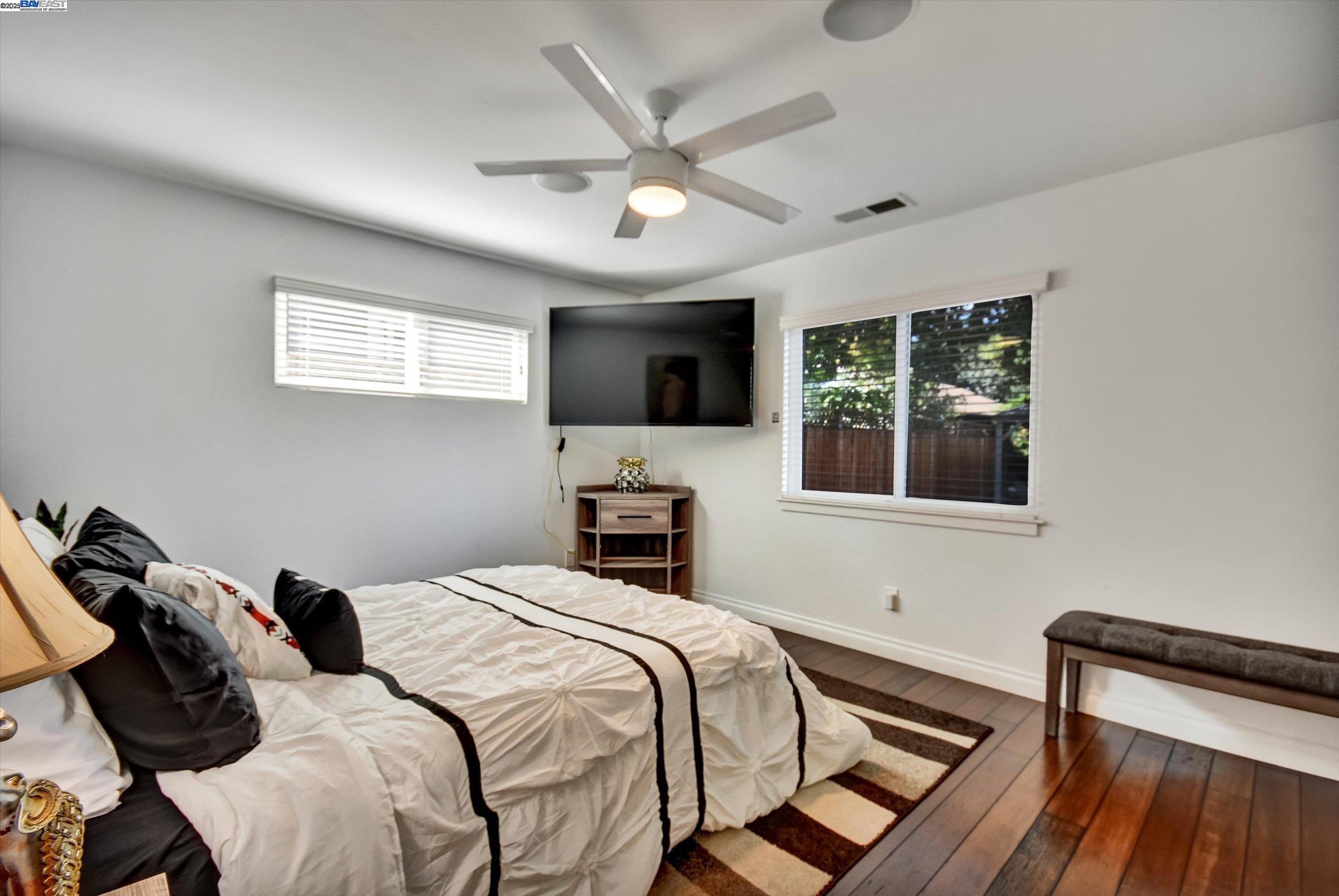 Detail Gallery Image 13 of 31 For 715 Harrison St, San Jose,  CA 95125 - 2 Beds | 2 Baths