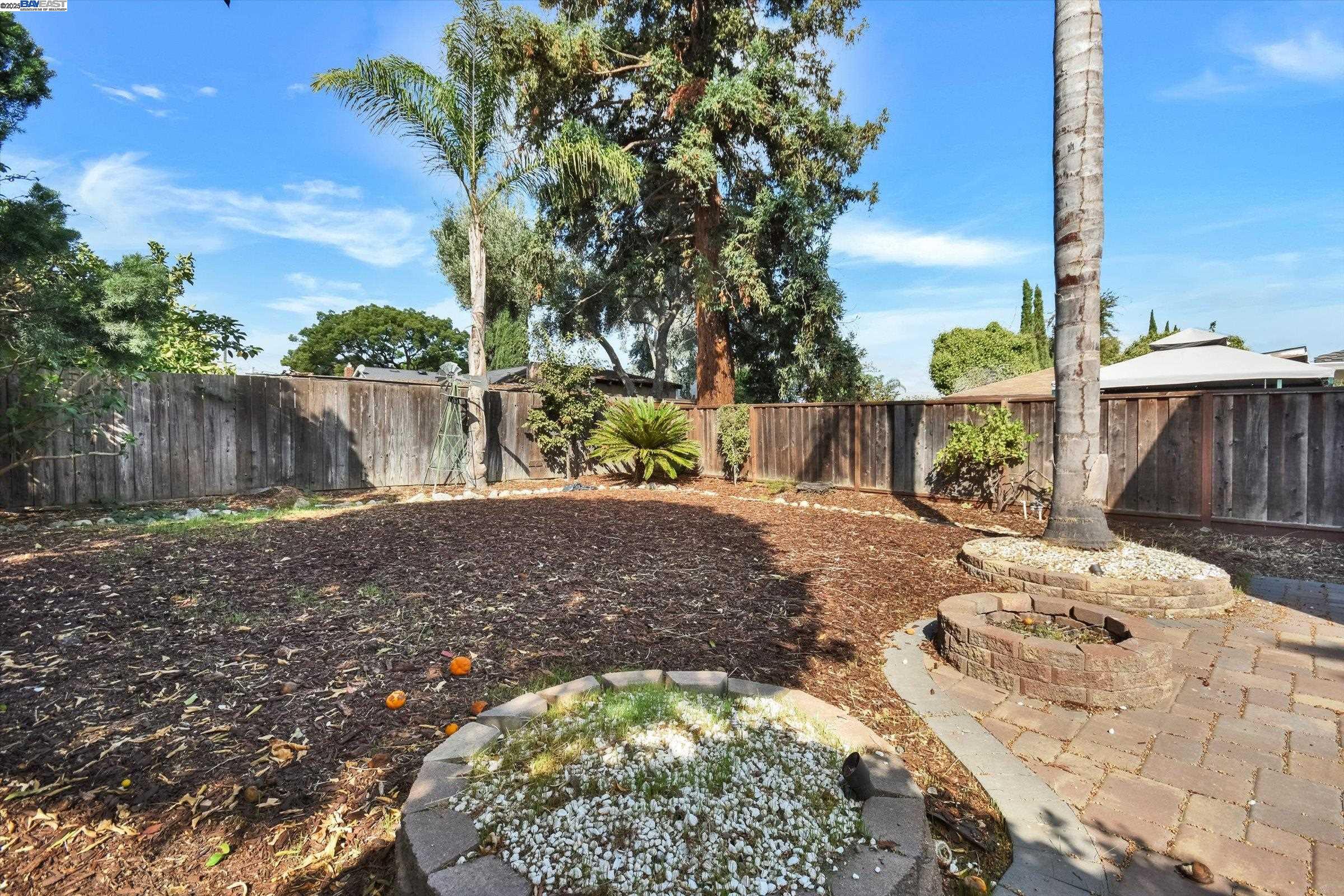 Detail Gallery Image 24 of 31 For 715 Harrison St, San Jose,  CA 95125 - 2 Beds | 2 Baths