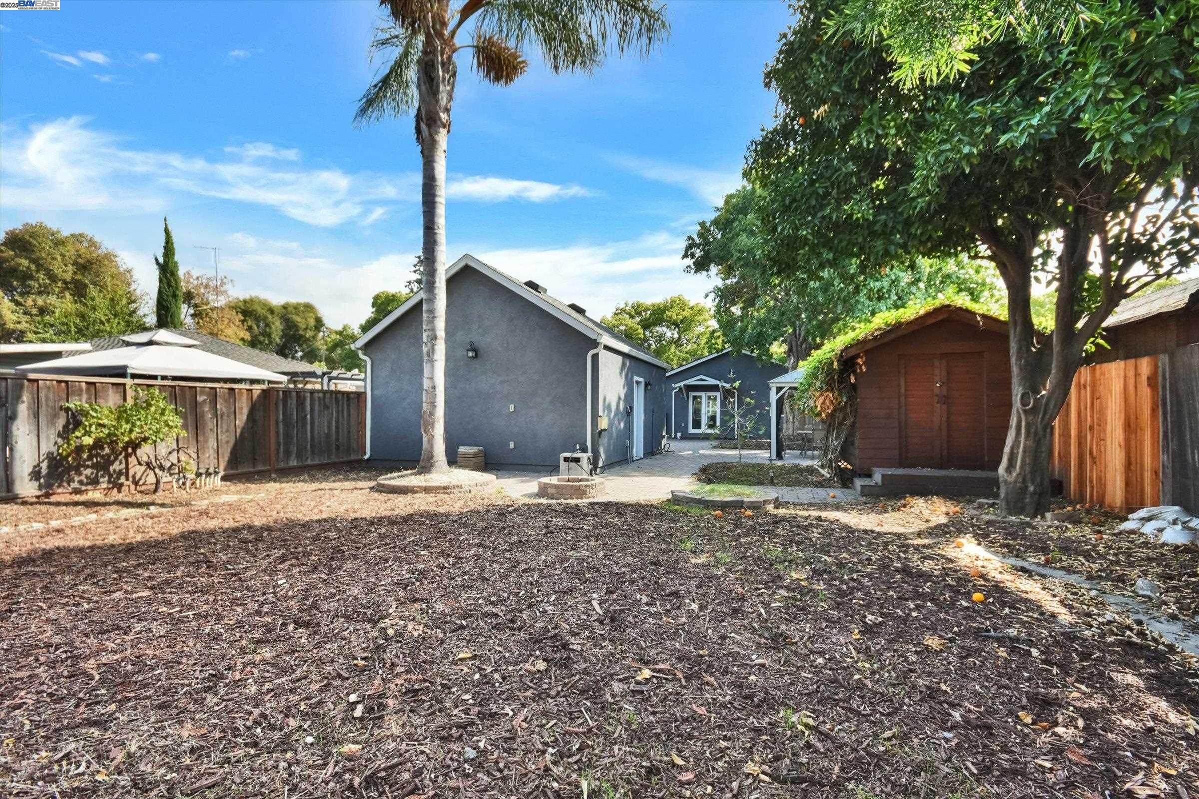 Detail Gallery Image 25 of 31 For 715 Harrison St, San Jose,  CA 95125 - 2 Beds | 2 Baths