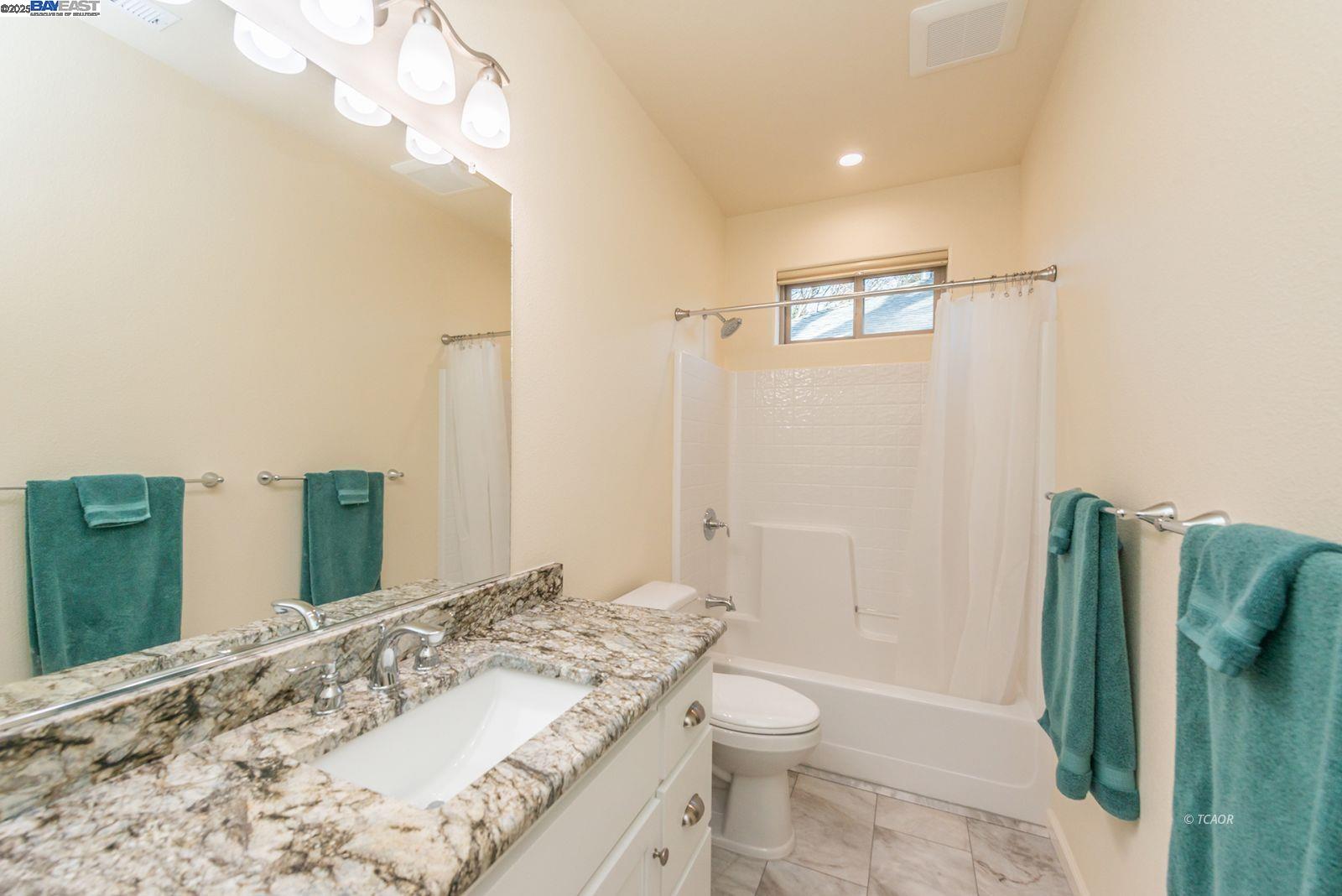 Detail Gallery Image 48 of 49 For 220 Fairway Drive, Weaverville,  CA 96093 - 3 Beds | 2 Baths