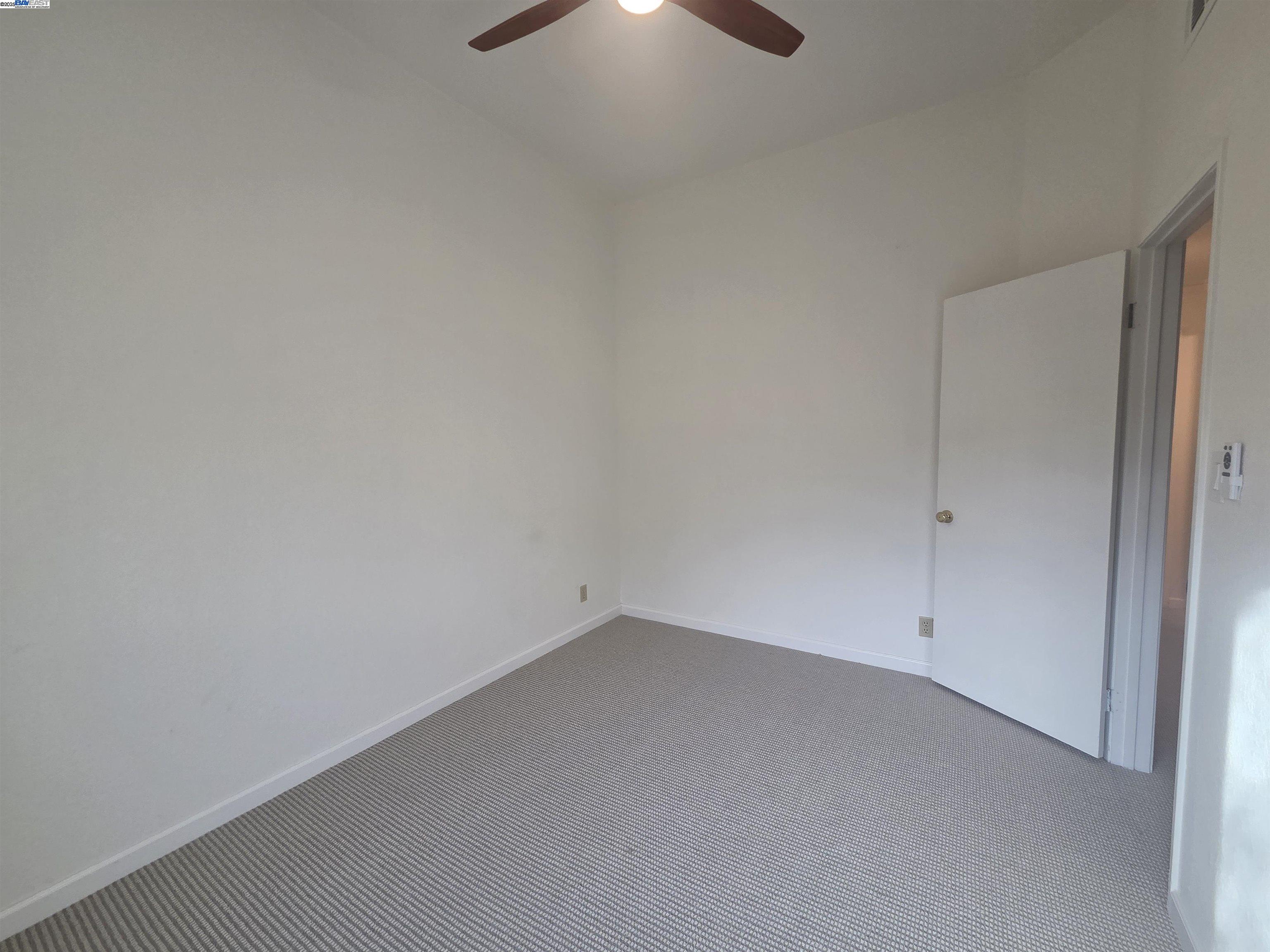 Detail Gallery Image 17 of 30 For 6084 via De Los Cerros, Pleasanton,  CA 94566-5885 - 3 Beds | 2/1 Baths