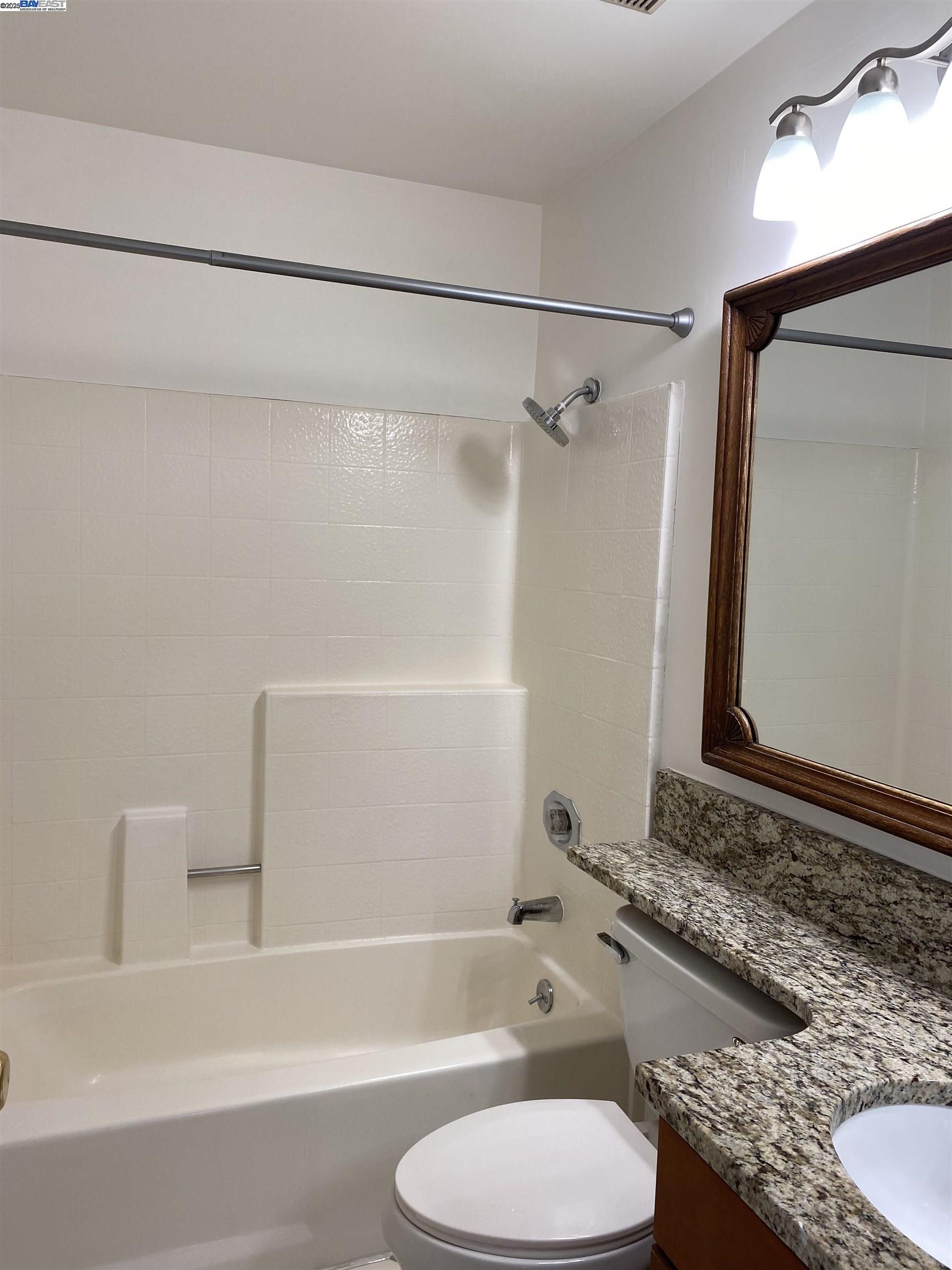 Detail Gallery Image 28 of 30 For 6084 via De Los Cerros, Pleasanton,  CA 94566-5885 - 3 Beds | 2/1 Baths