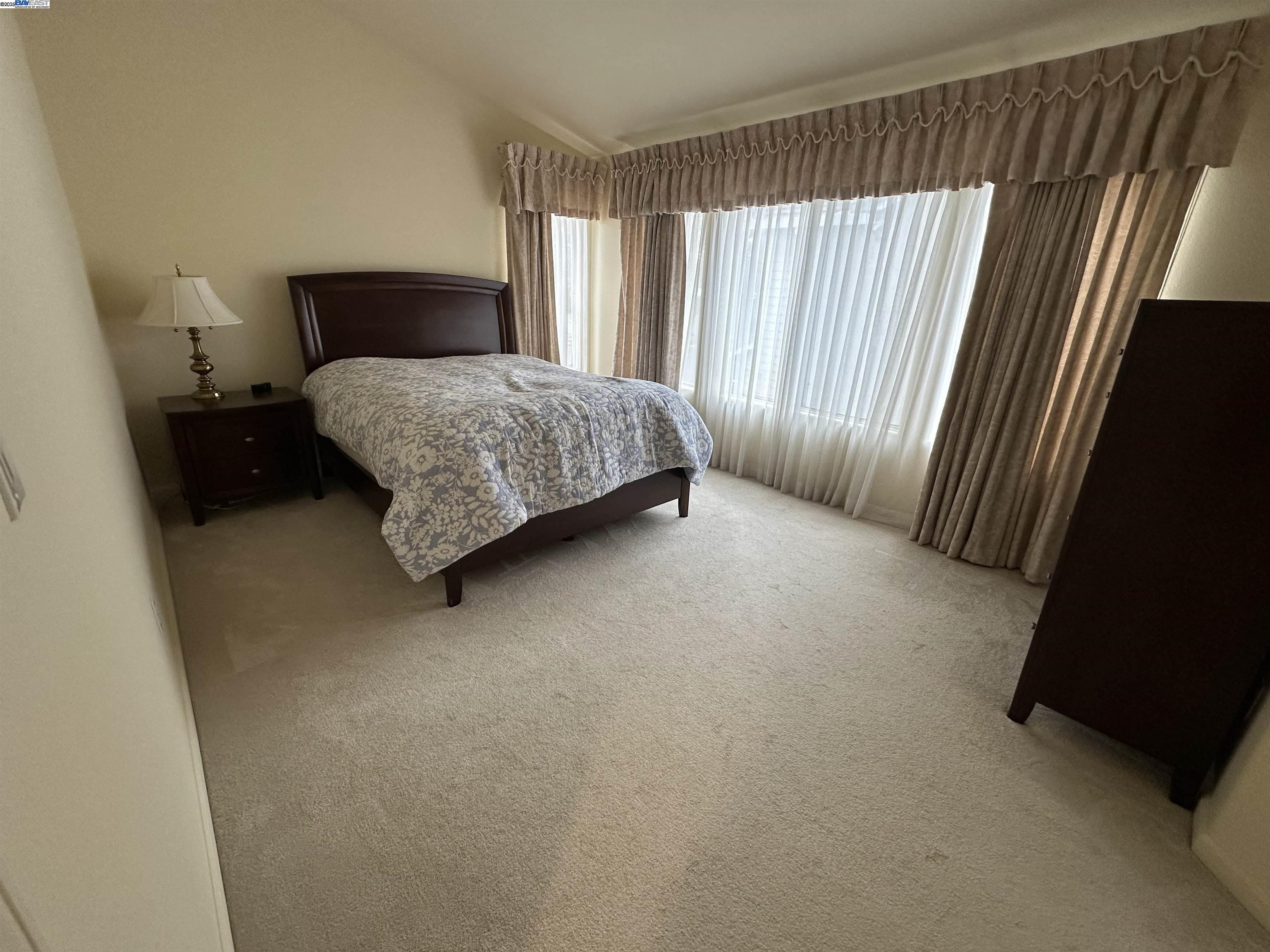 Detail Gallery Image 11 of 17 For 1448 Dumaine St, Concord,  CA 94518 - 3 Beds | 2/1 Baths