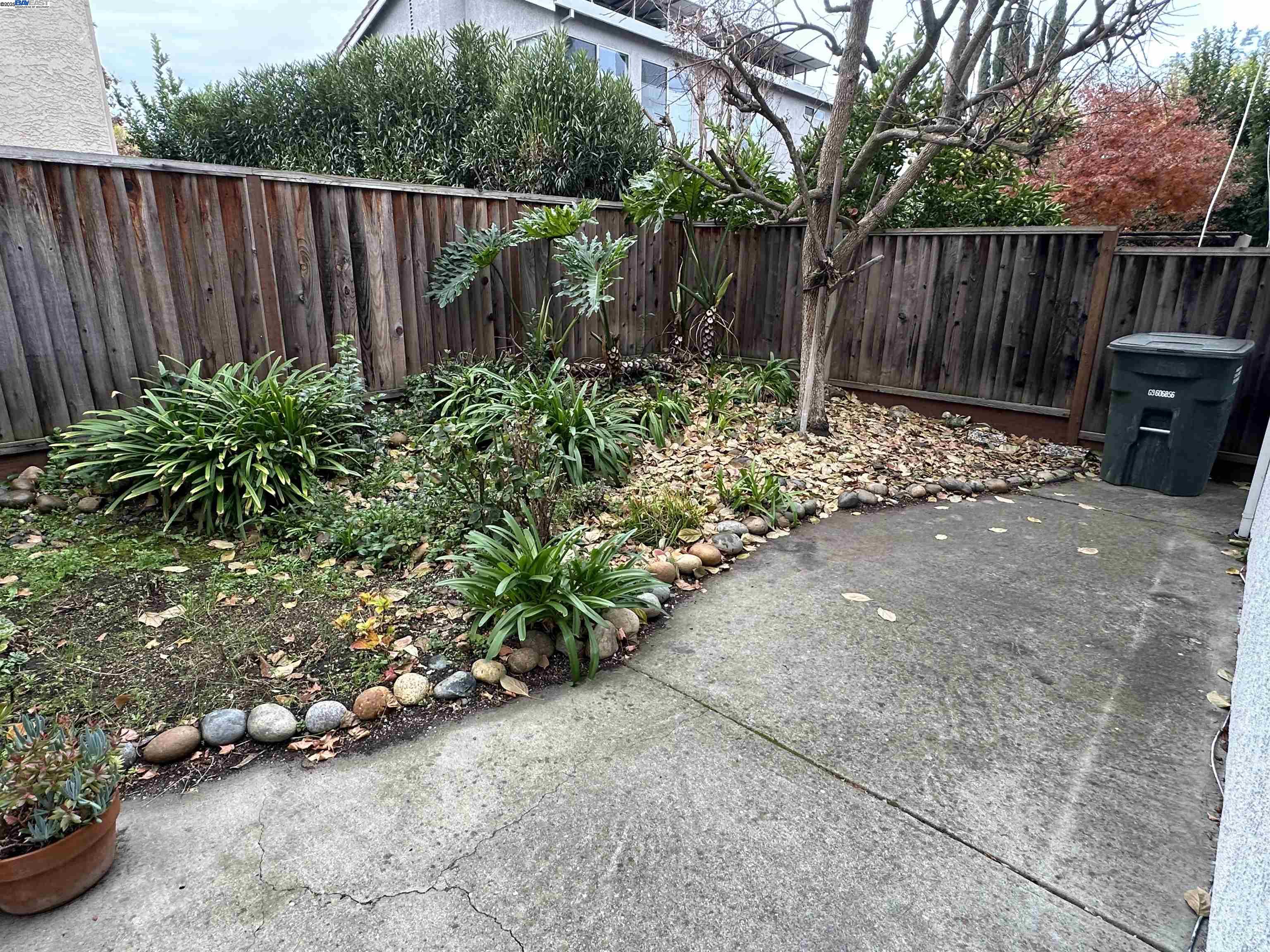 Detail Gallery Image 17 of 17 For 1448 Dumaine St, Concord,  CA 94518 - 3 Beds | 2/1 Baths