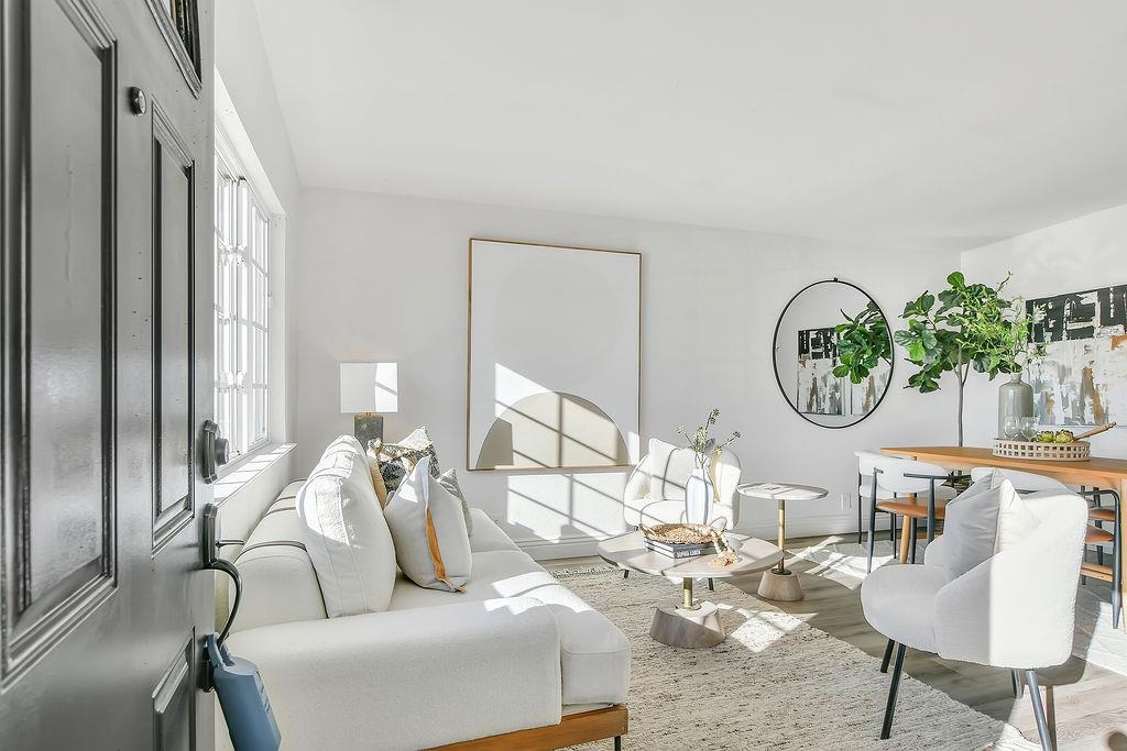 Detail Gallery Image 4 of 29 For 301 Springvalley Dr, Vacaville,  CA 95687 - 3 Beds | 2 Baths