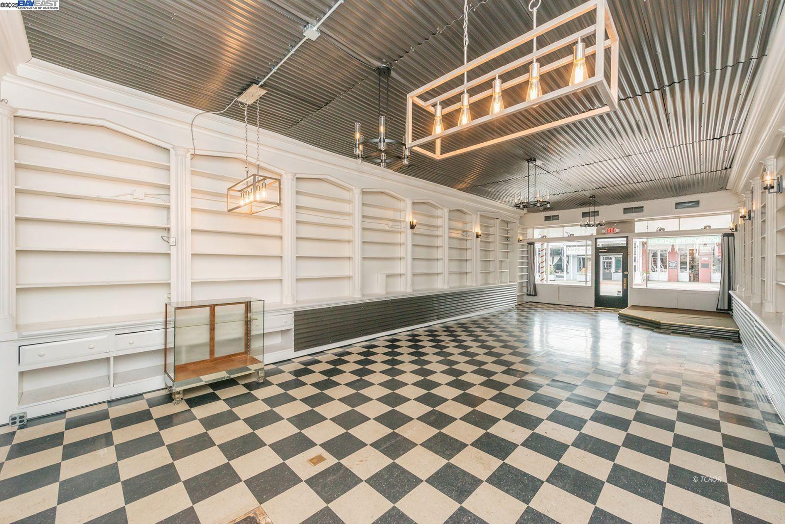 Detail Gallery Image 2 of 36 For 515 Main St., –,  CA 96093 - – Beds | – Baths