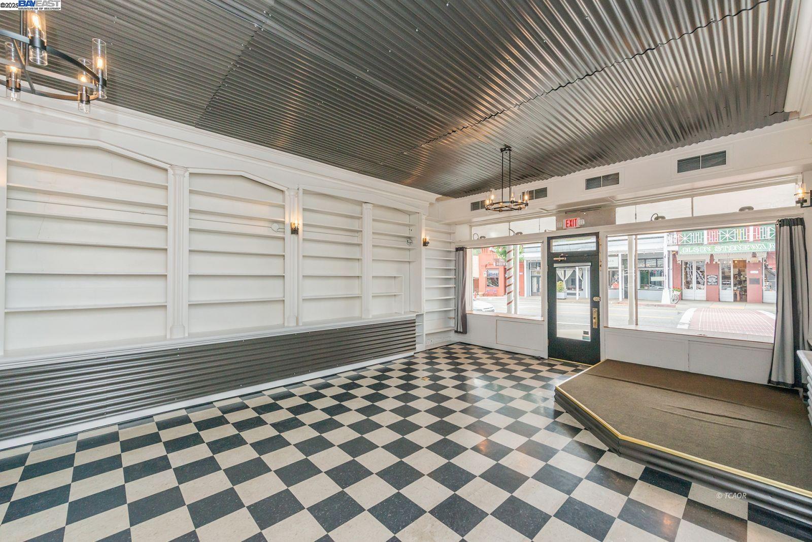 Detail Gallery Image 11 of 36 For 515 Main St., –,  CA 96093 - – Beds | – Baths