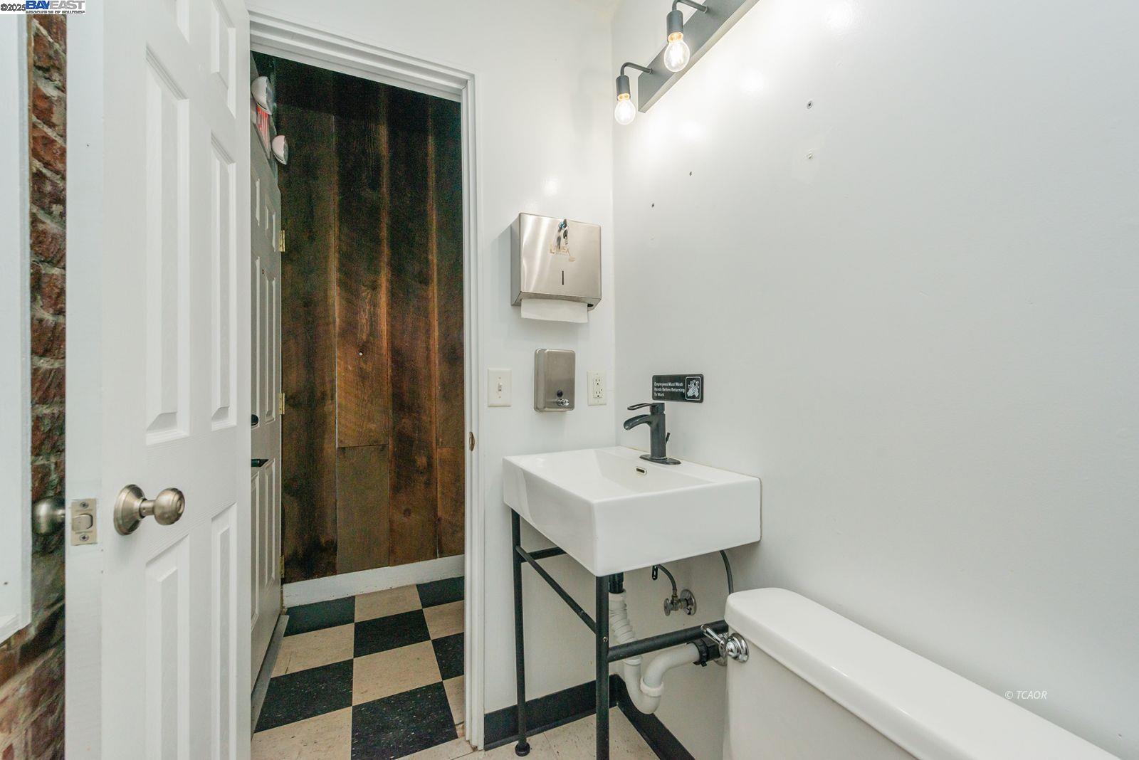 Detail Gallery Image 20 of 36 For 515 Main St., –,  CA 96093 - – Beds | – Baths