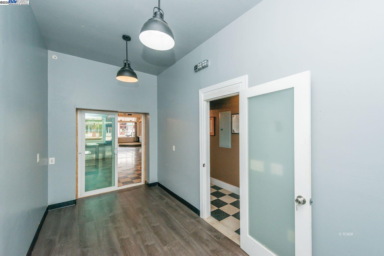 Detail Gallery Image 5 of 36 For 515 Main St., –,  CA 96093 - – Beds | – Baths